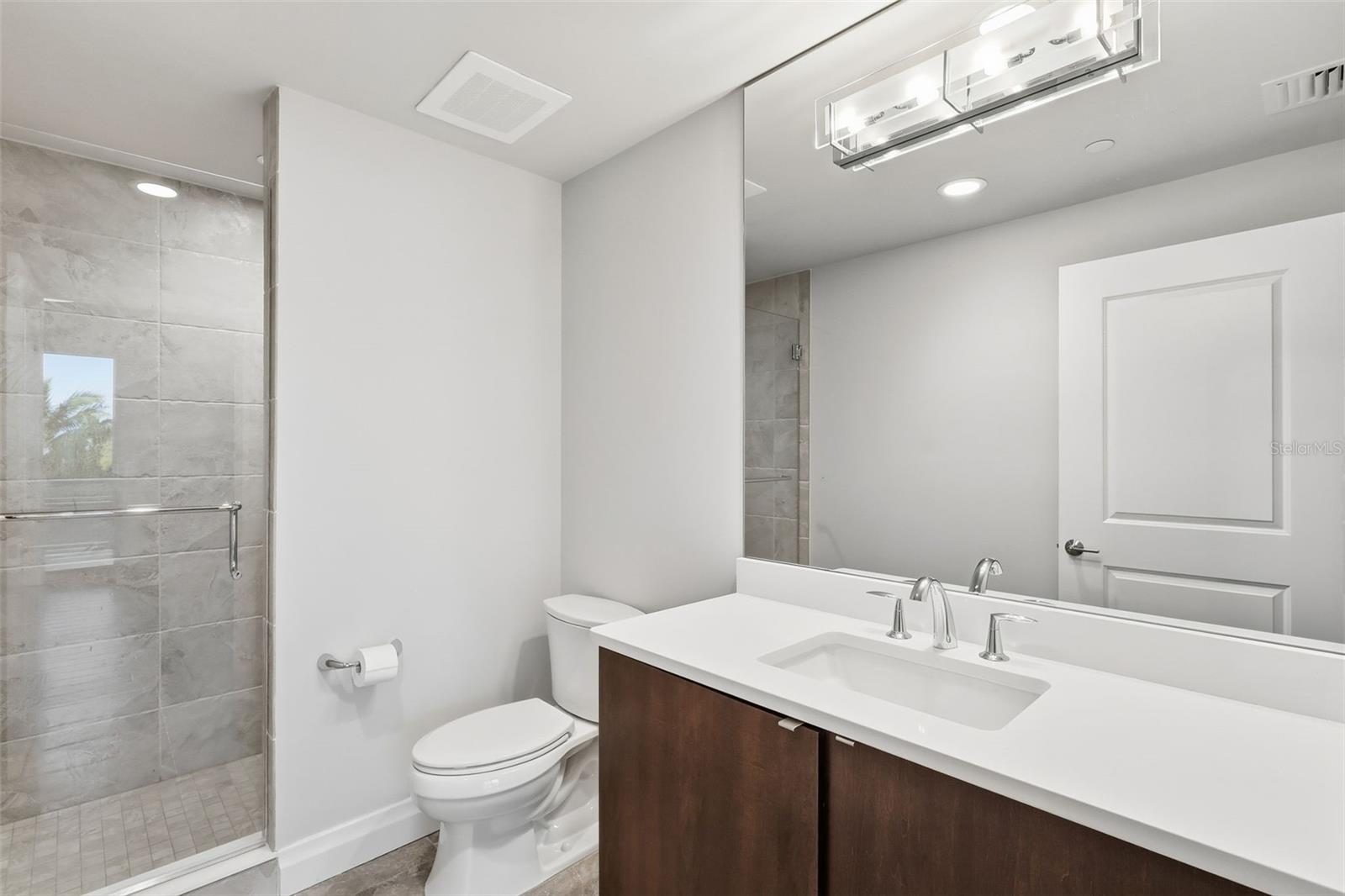 SUNSET POINTE AT COLLANY KEY II CONDO - Residential