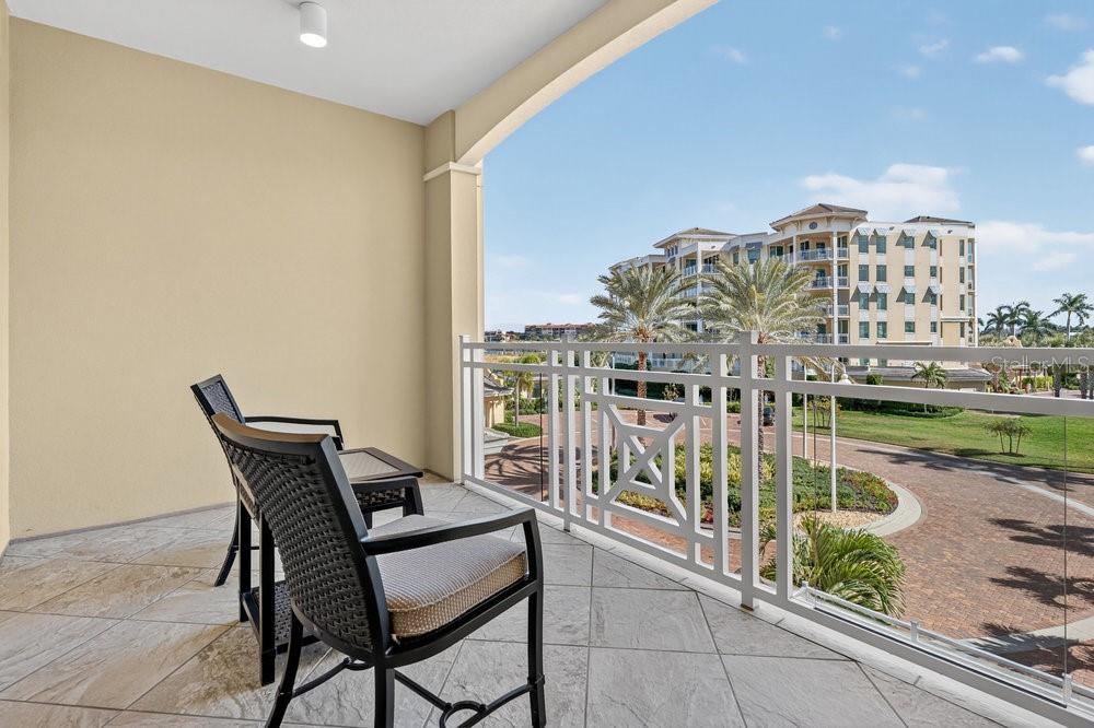 SUNSET POINTE AT COLLANY KEY II CONDO - Residential