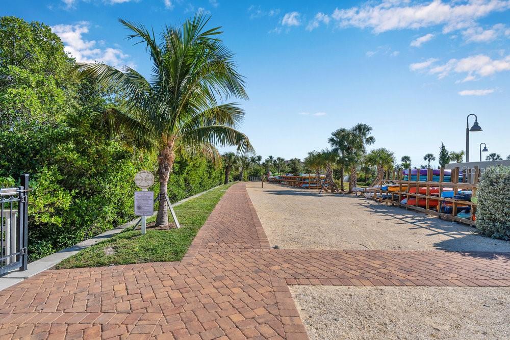 SUNSET POINTE AT COLLANY KEY II CONDO - Residential