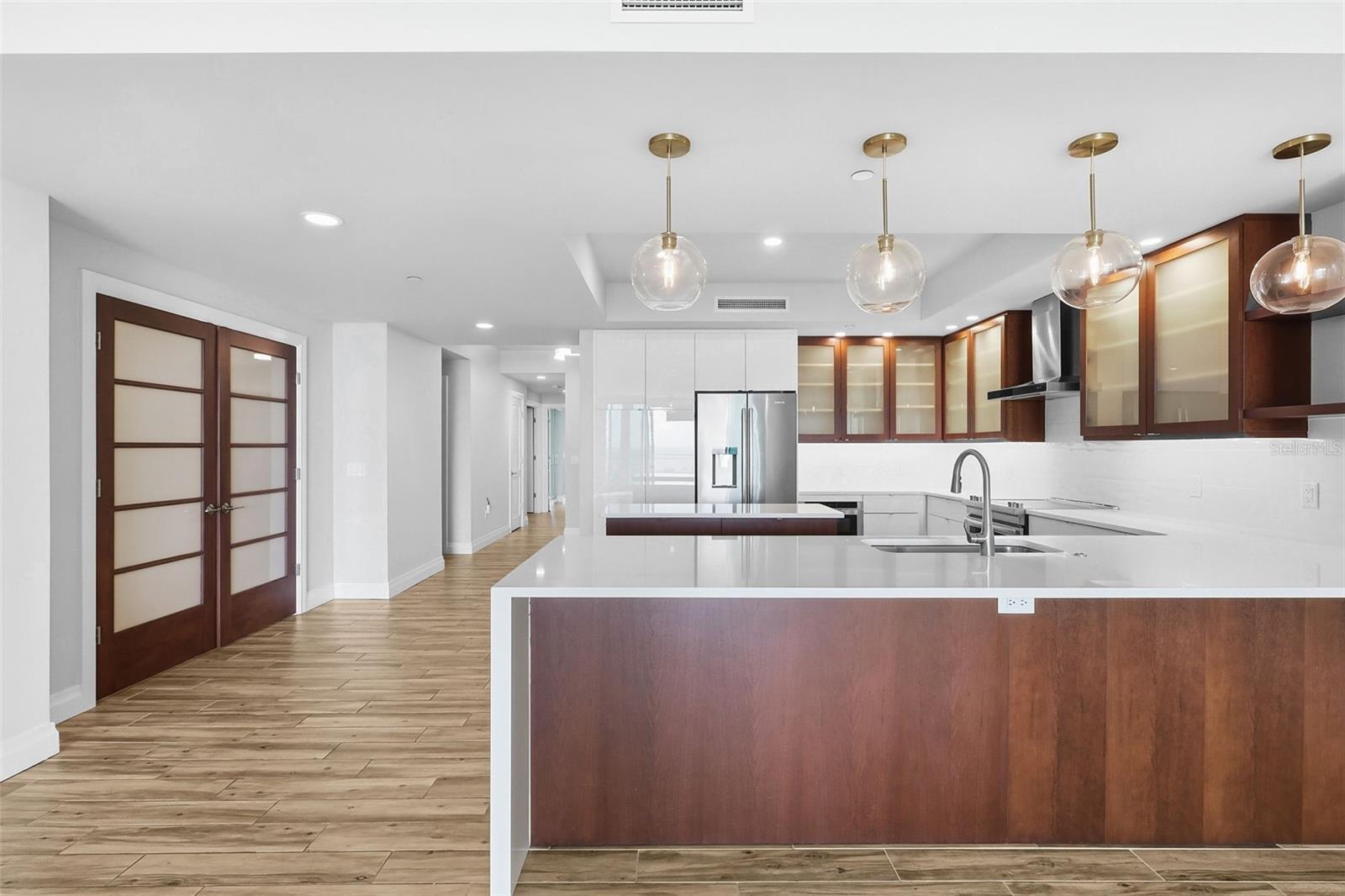 SUNSET POINTE AT COLLANY KEY II CONDO - Residential