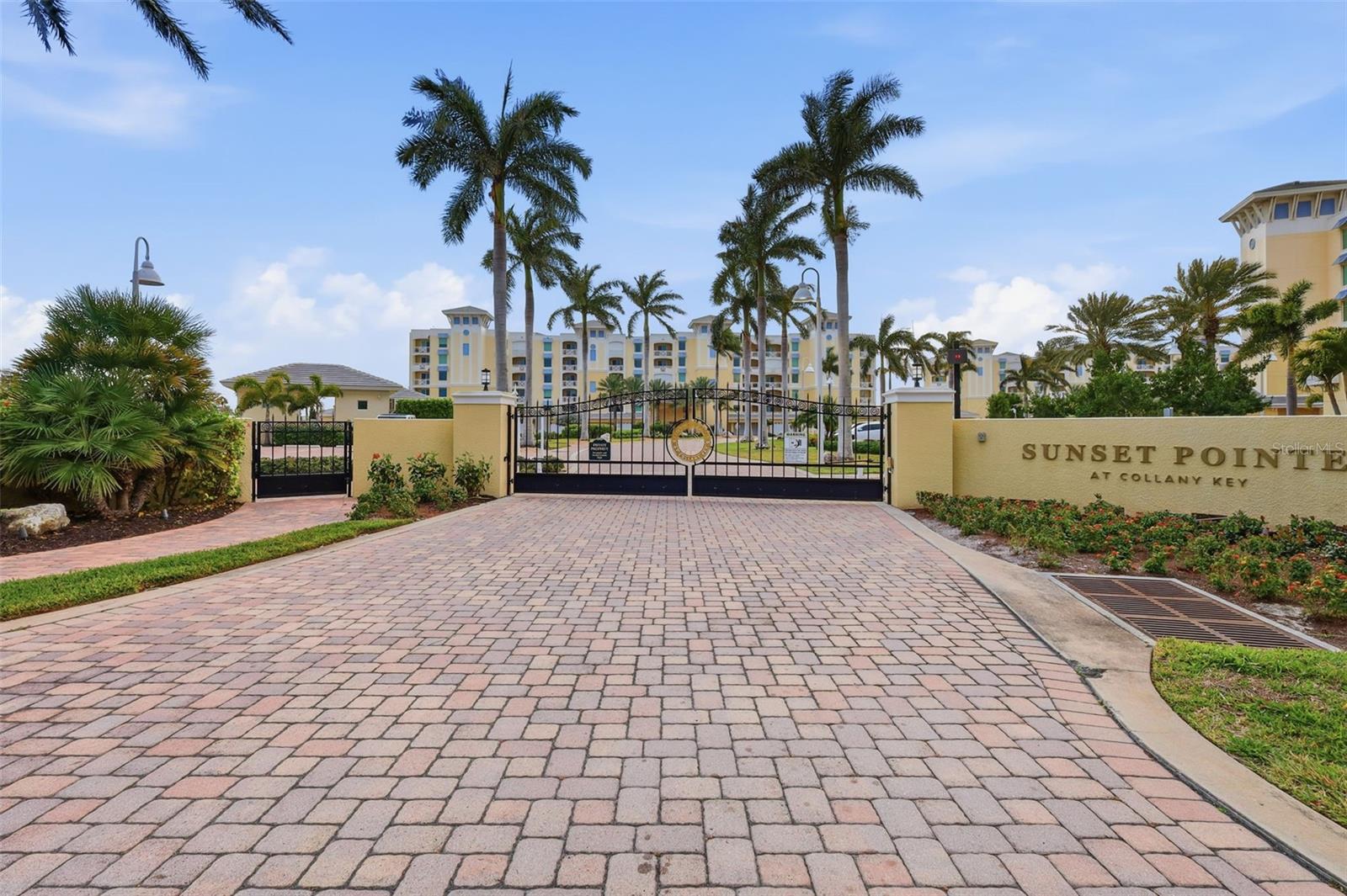 SUNSET POINTE AT COLLANY KEY II CONDO - Residential