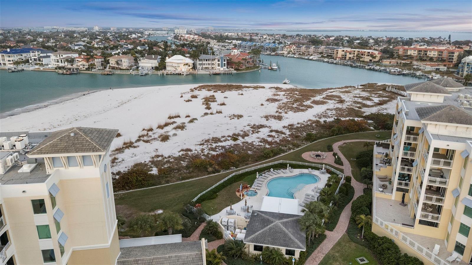SUNSET POINTE AT COLLANY KEY II CONDO - Residential