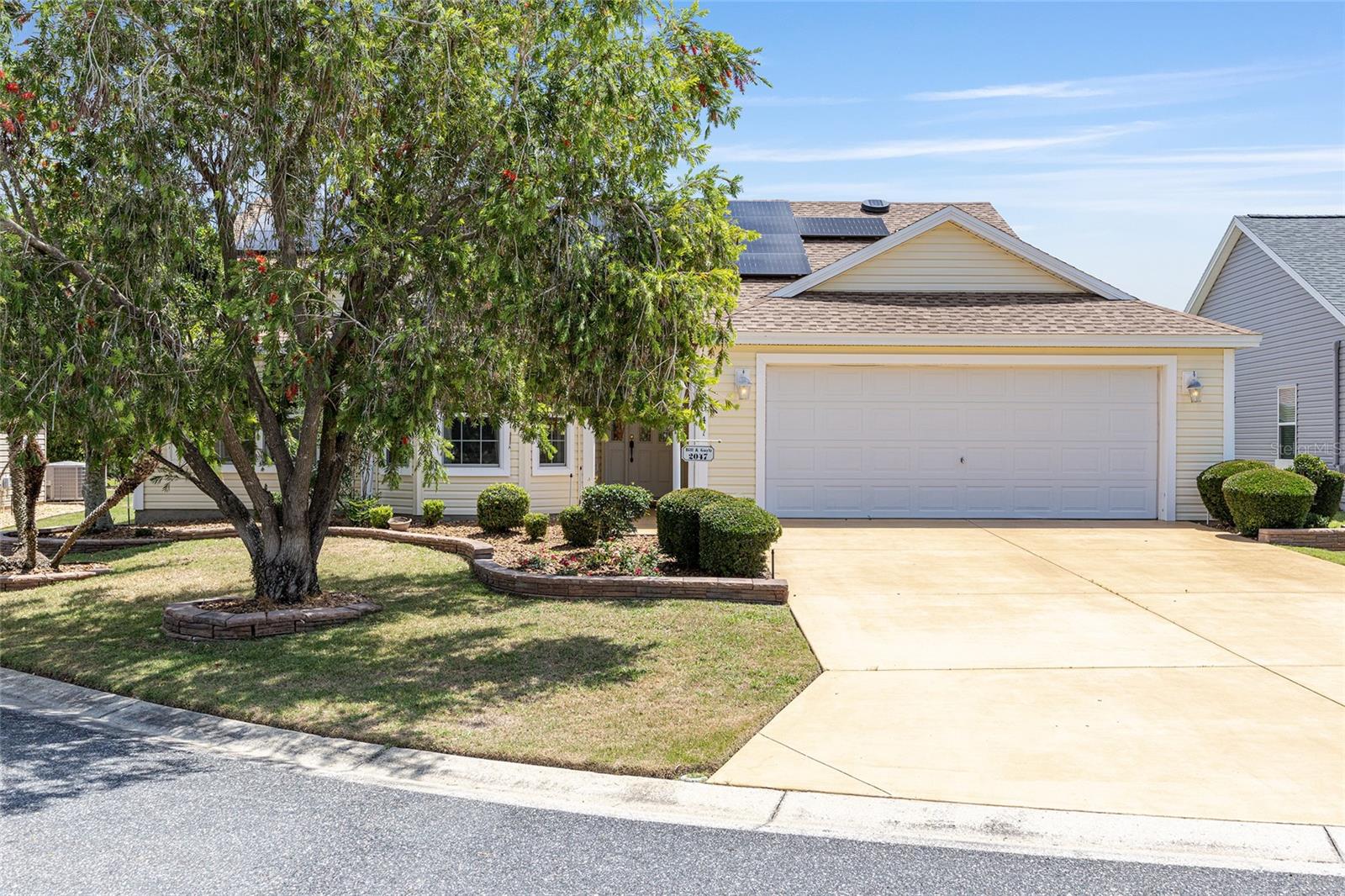 2047 DUNSTER COURT
