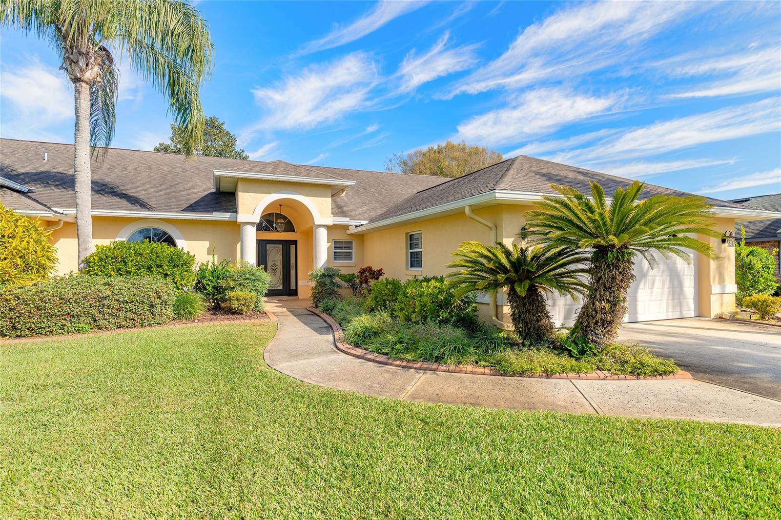 1930 SECLUSION DRIVE