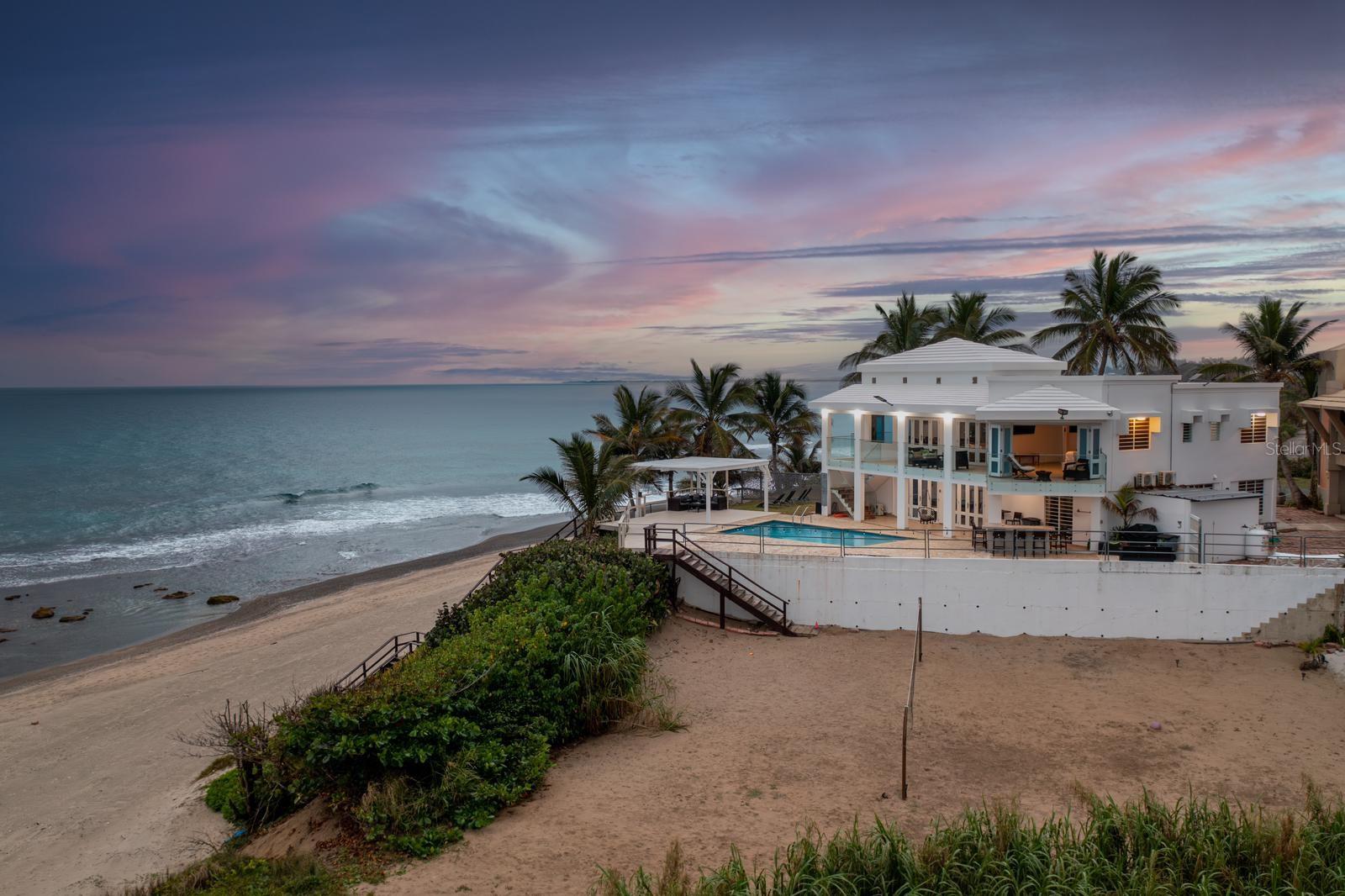 BARRIO CARRIZALES - Commercial Sale