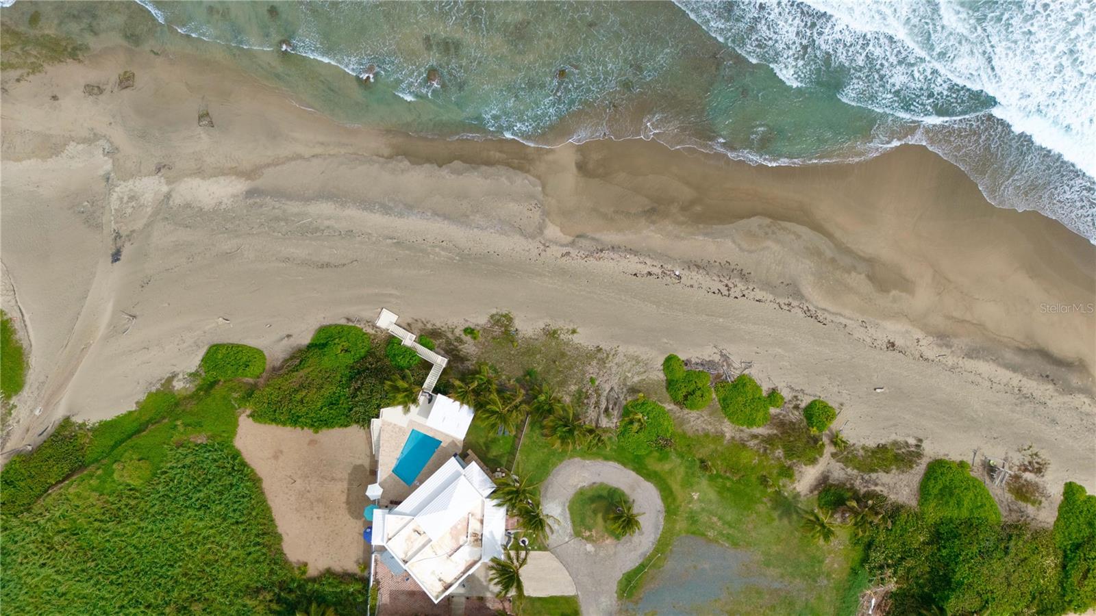 BARRIO CARRIZALES - Commercial Sale