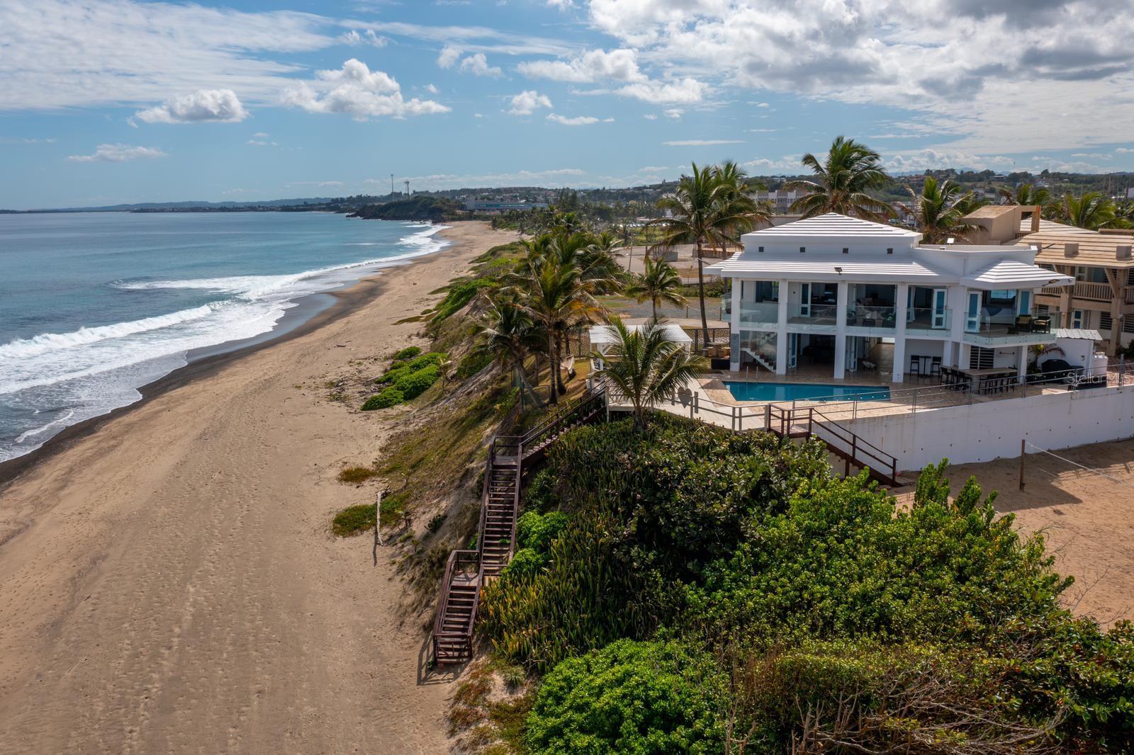 BARRIO CARRIZALES - Commercial Sale