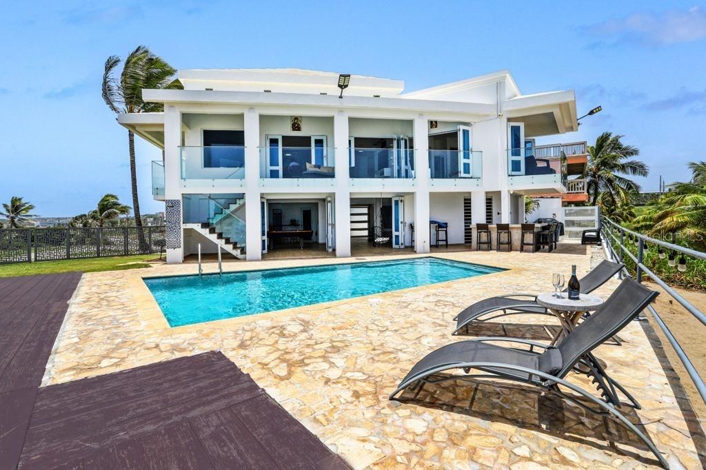 BARRIO CARRIZALES - Commercial Sale