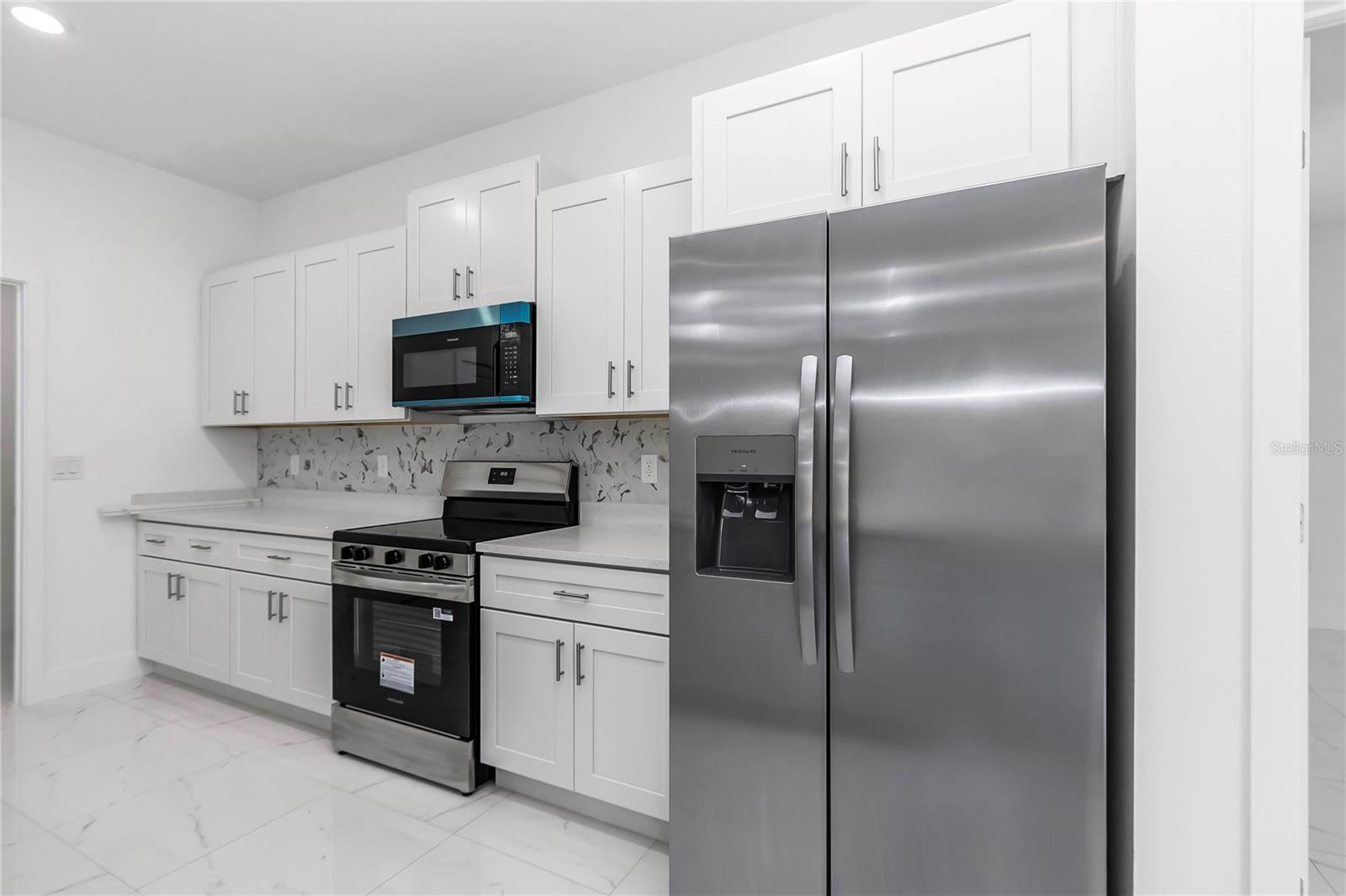 MARION OAKS UN 03 - Residential