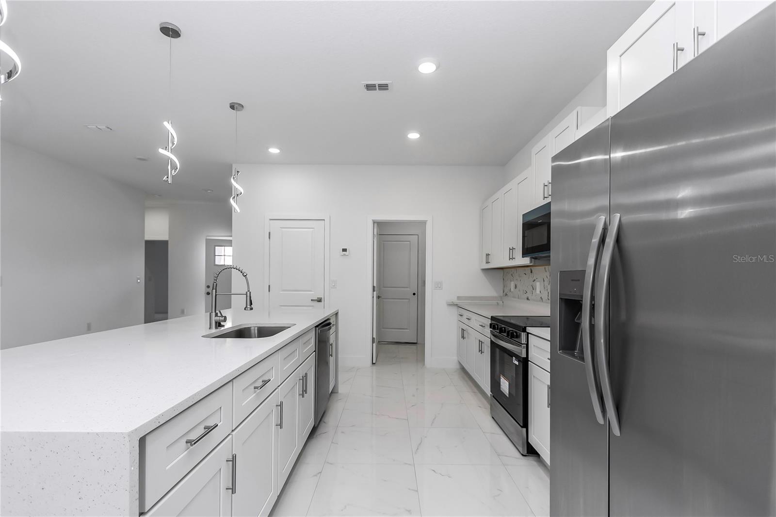 MARION OAKS UN 03 - Residential