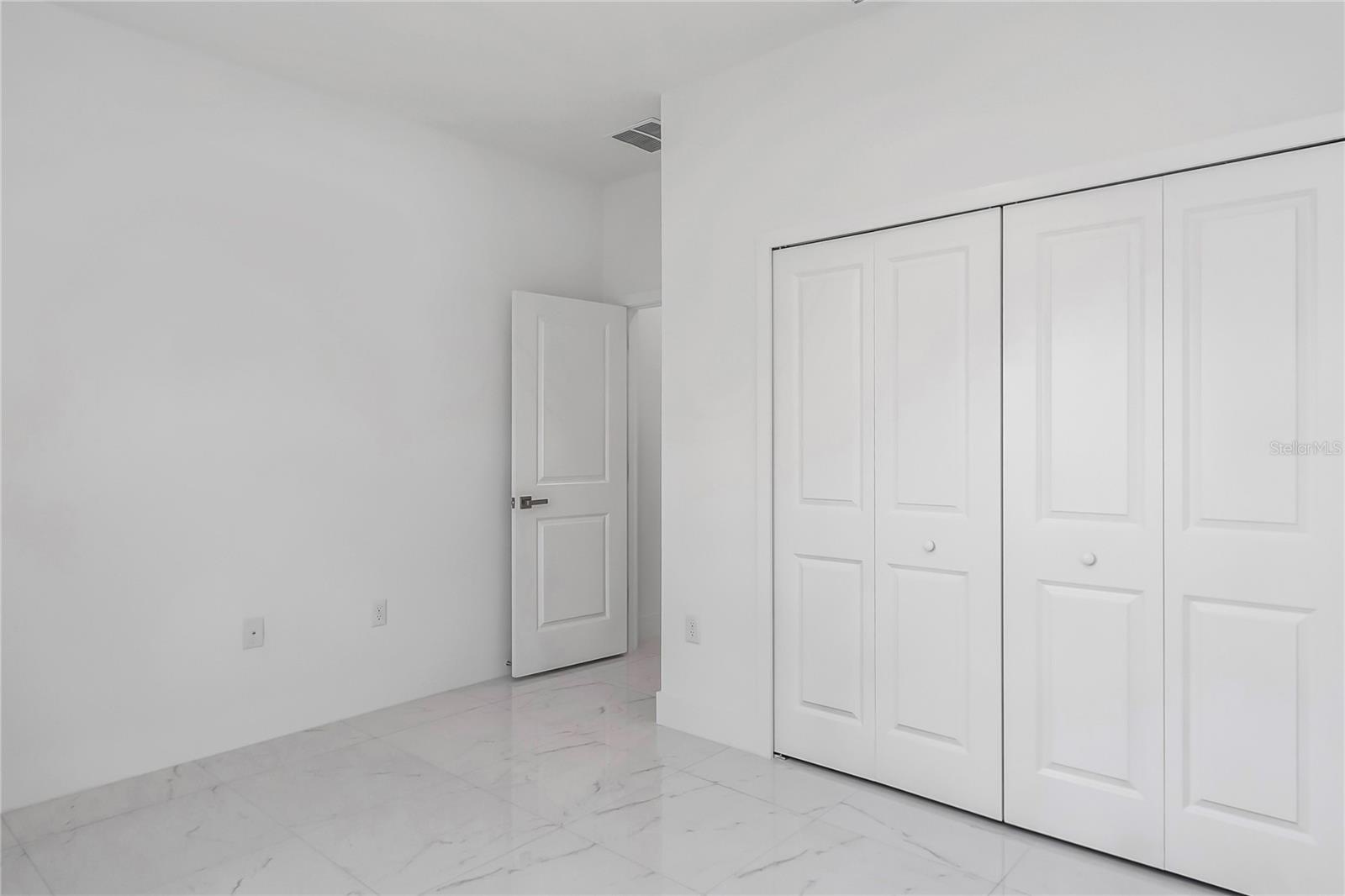 MARION OAKS UN 03 - Residential