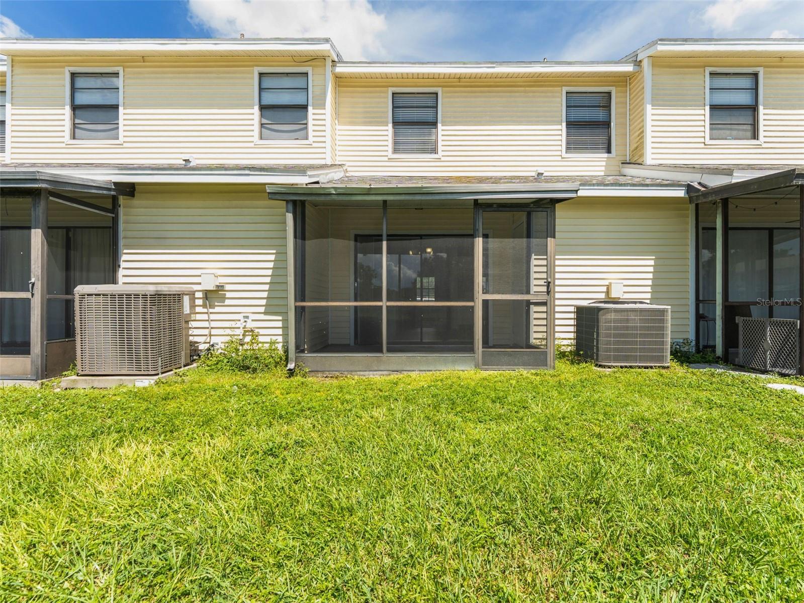 HAMPTON PARK TWNHMS UN 3 - Residential Lease