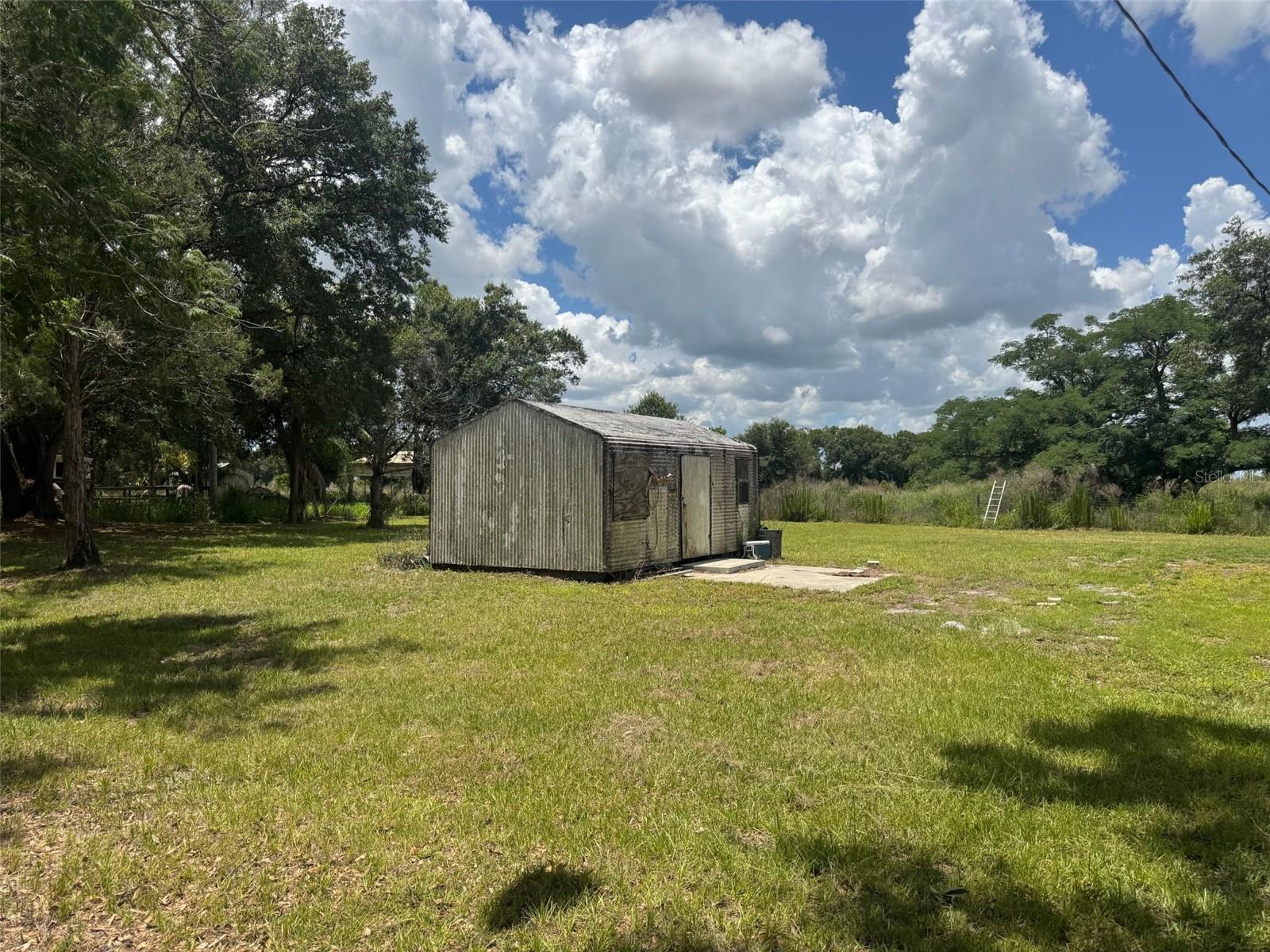 ARCADIA GROVES - Residential