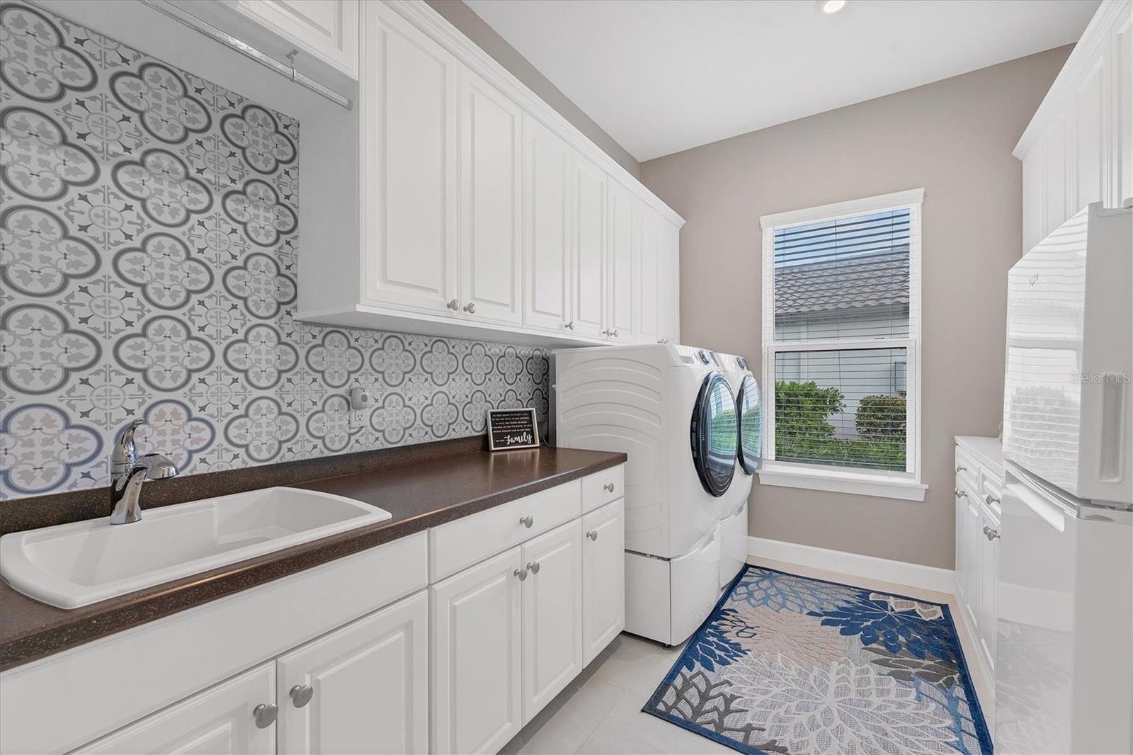 AZARIO ESPLANADE PH II SUBPH A,B & C - Residential