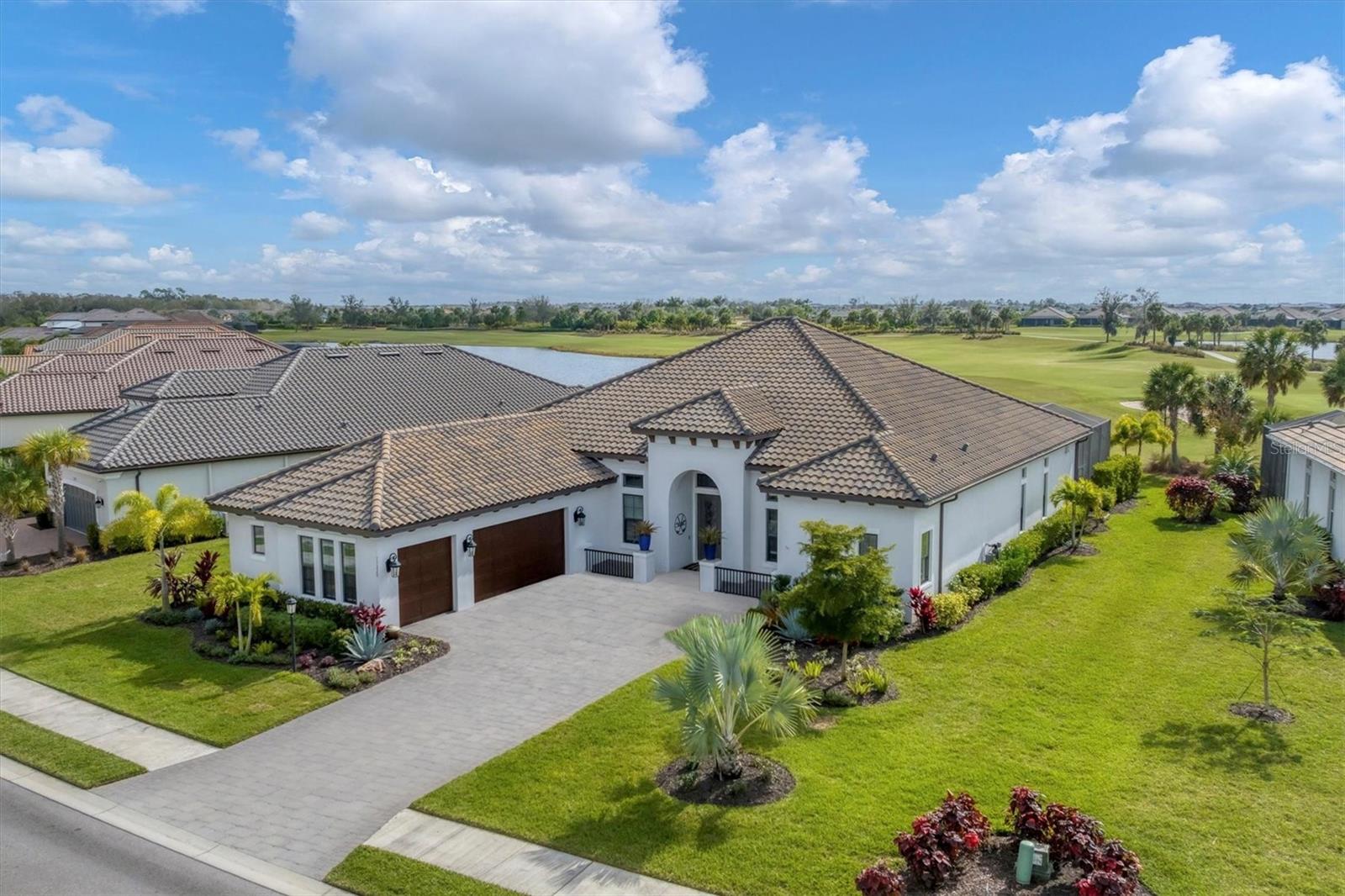 AZARIO ESPLANADE PH II SUBPH A,B & C - Residential