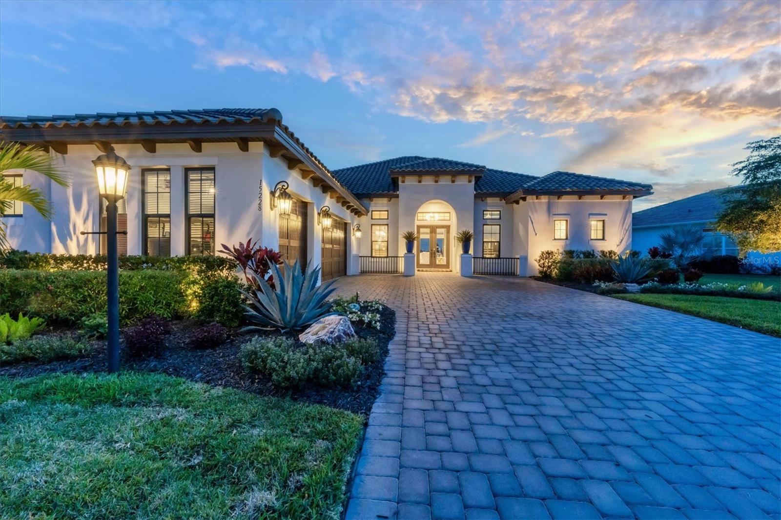 AZARIO ESPLANADE PH II SUBPH A,B & C - Residential