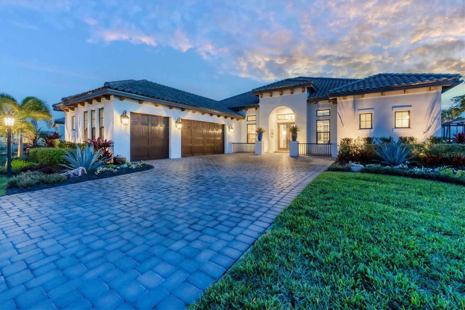 AZARIO ESPLANADE PH II SUBPH A,B & C - Residential