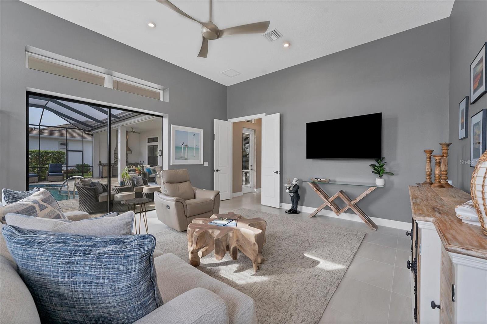 AZARIO ESPLANADE PH II SUBPH A,B & C - Residential