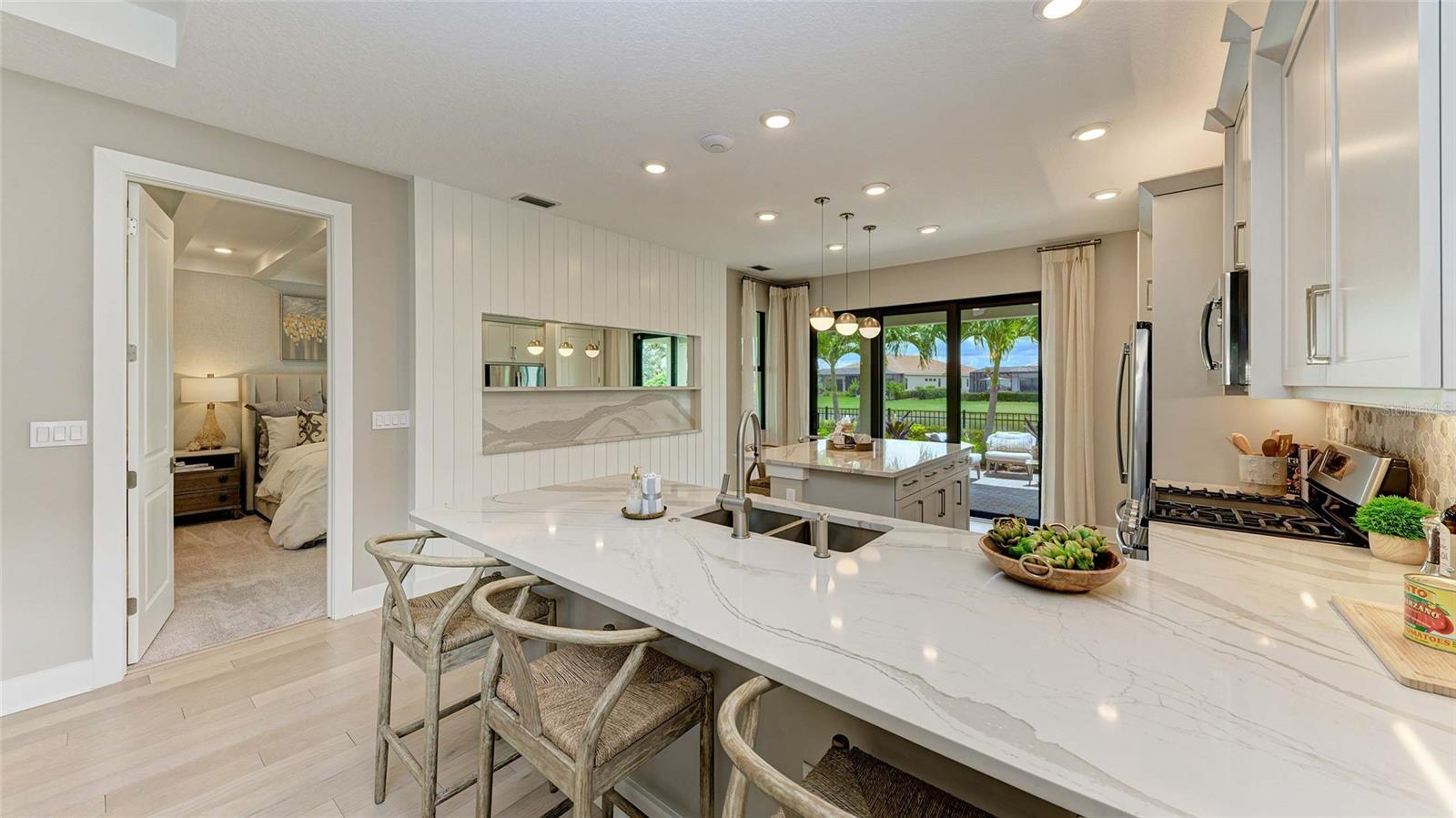 18402 ROCKPORT PLACE, LAKEWOOD RANCH, FL, 34211 4 18402 ROCKPORT PLACE