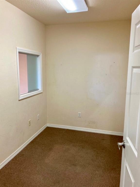 WESLEY CHAPEL COMMONS PH 01 - Commercial Lease