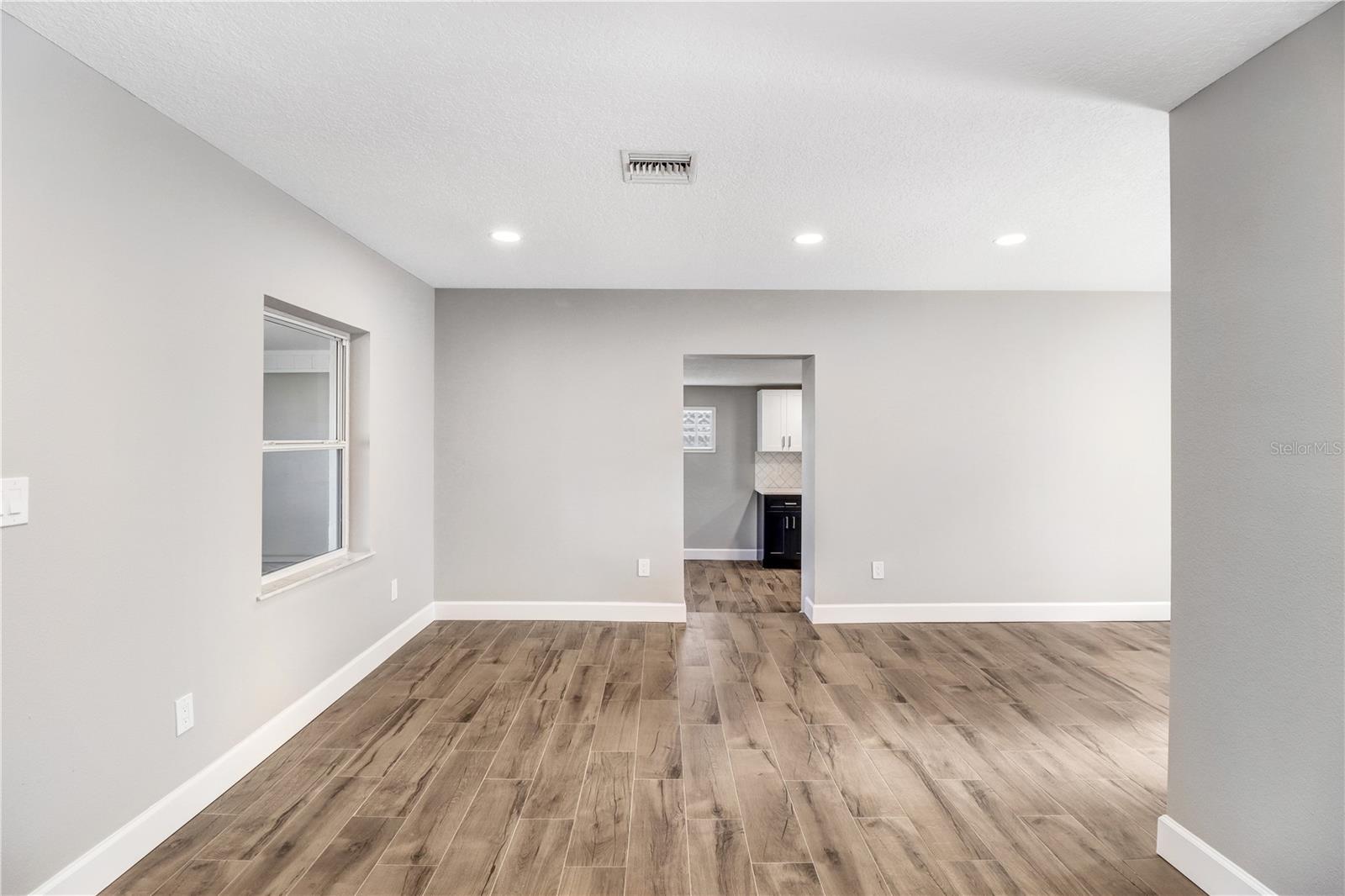 ANITA SUB - Residential