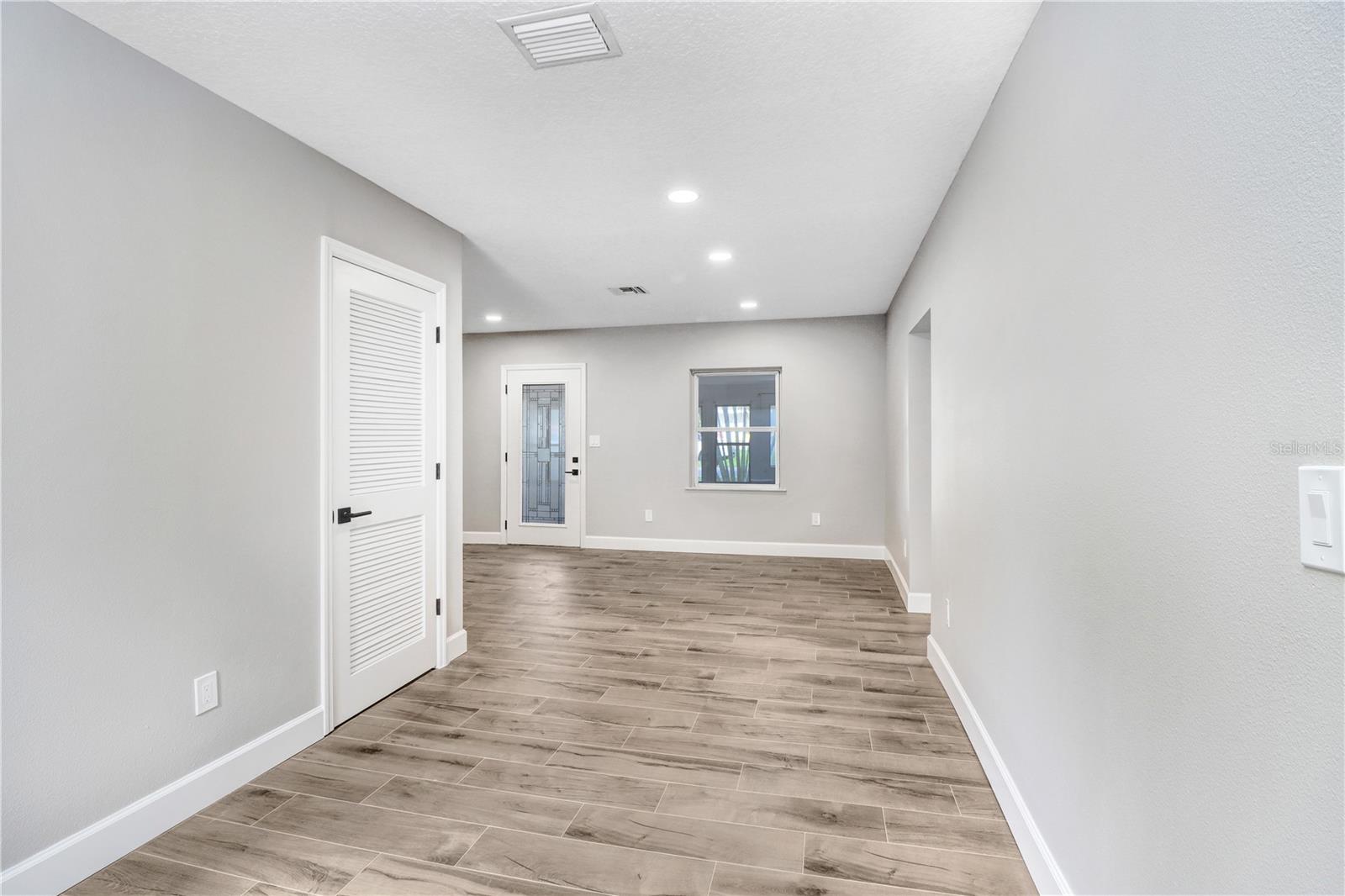 ANITA SUB - Residential