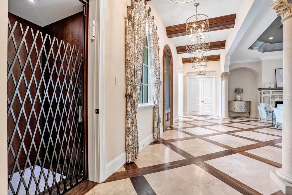 4906 AVIVA GARDEN COURT