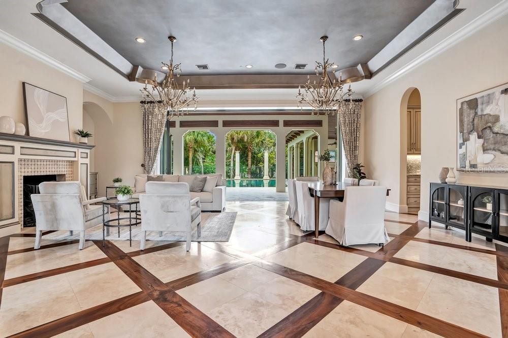 4906 AVIVA GARDEN COURT