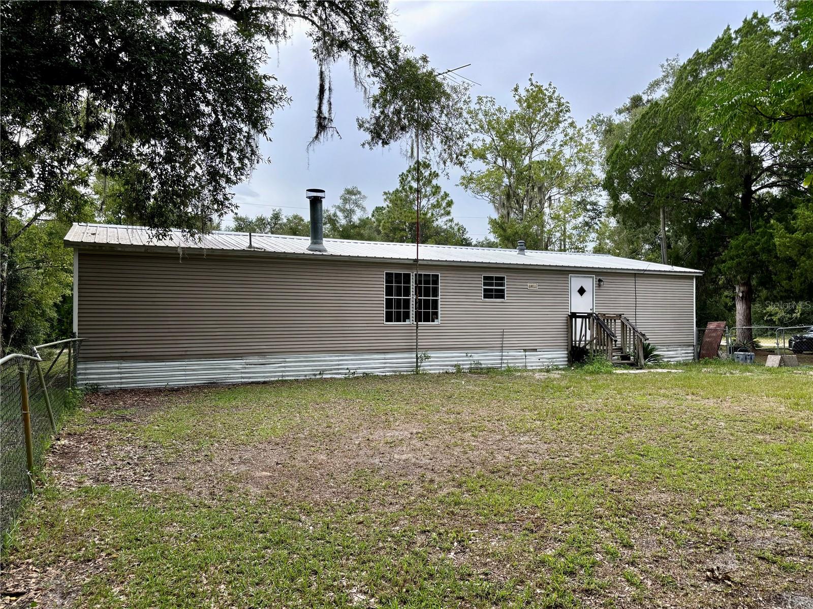 Photo 16 of 21 of 116 GARY DRIVE mobile home