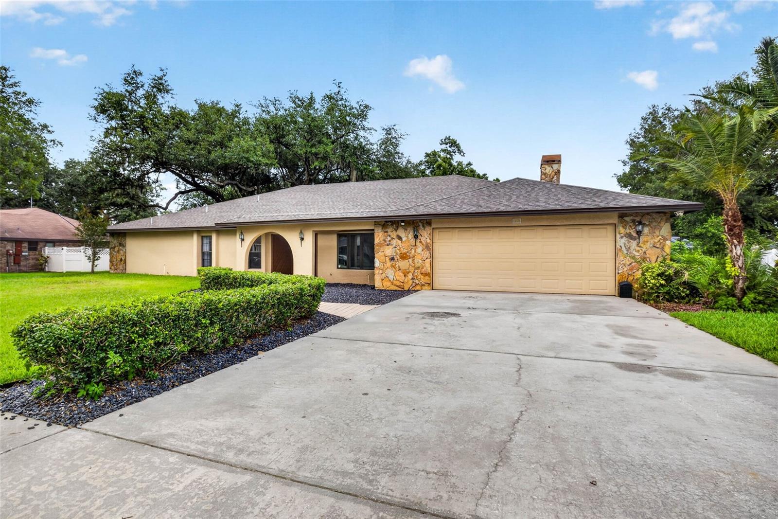 11004 THERESA ARBOR DRIVE