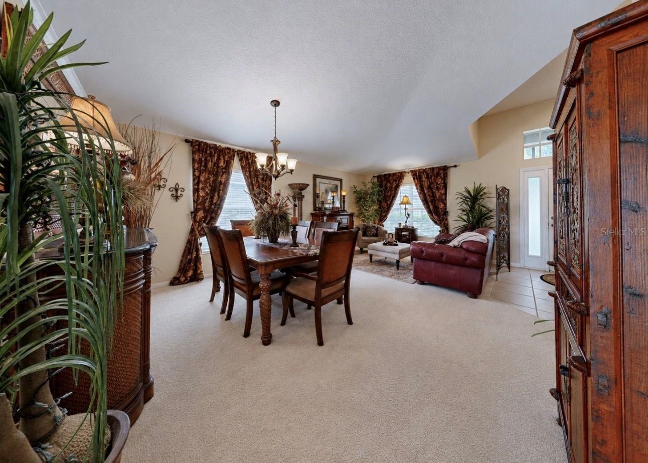 2348 ROANOKE SPRINGS DRIVE, RUSKIN, FL, 33570 3 2348 ROANOKE SPRINGS DRIVE