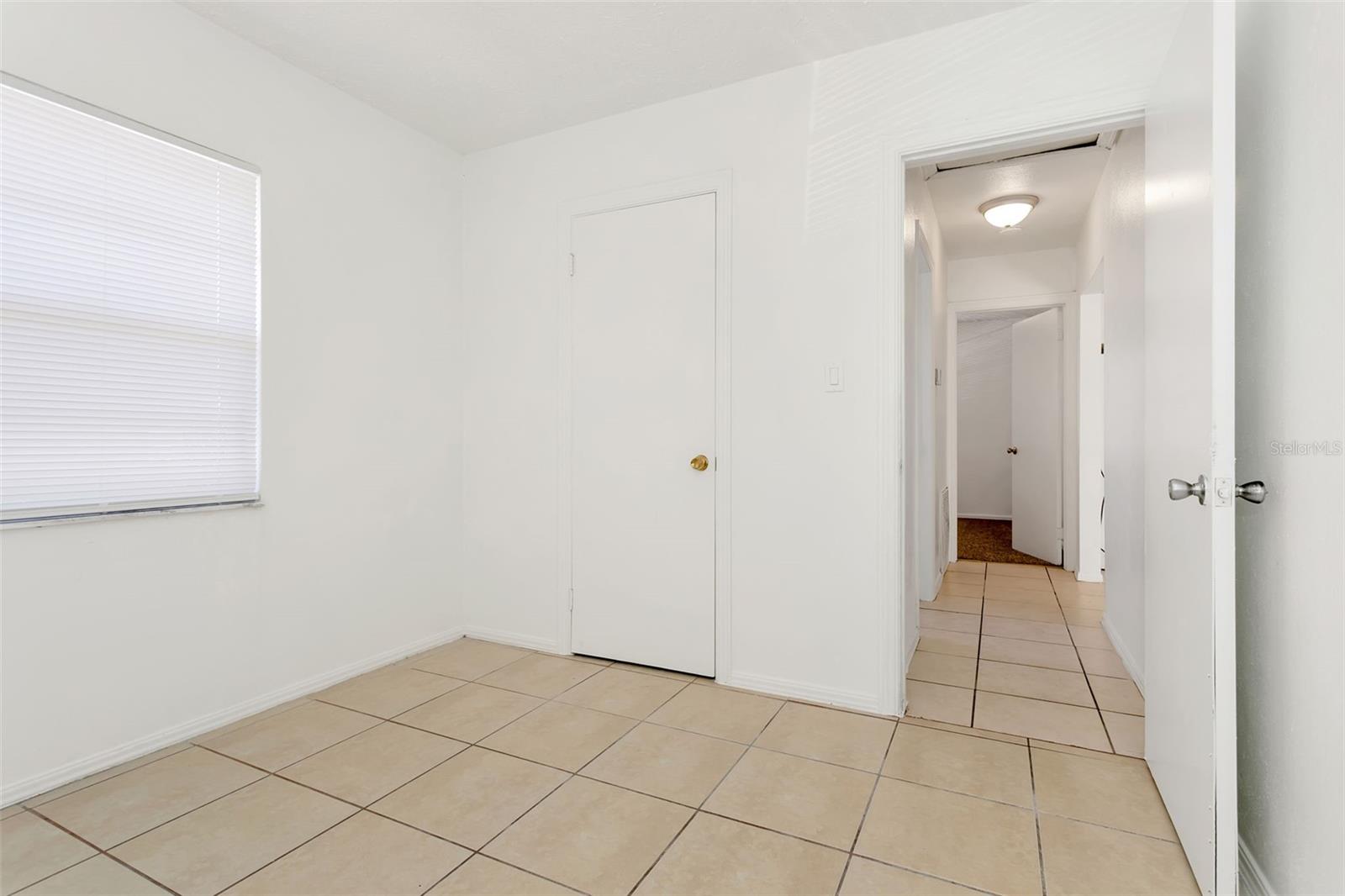 ORANGE ESTATES - Residential Income