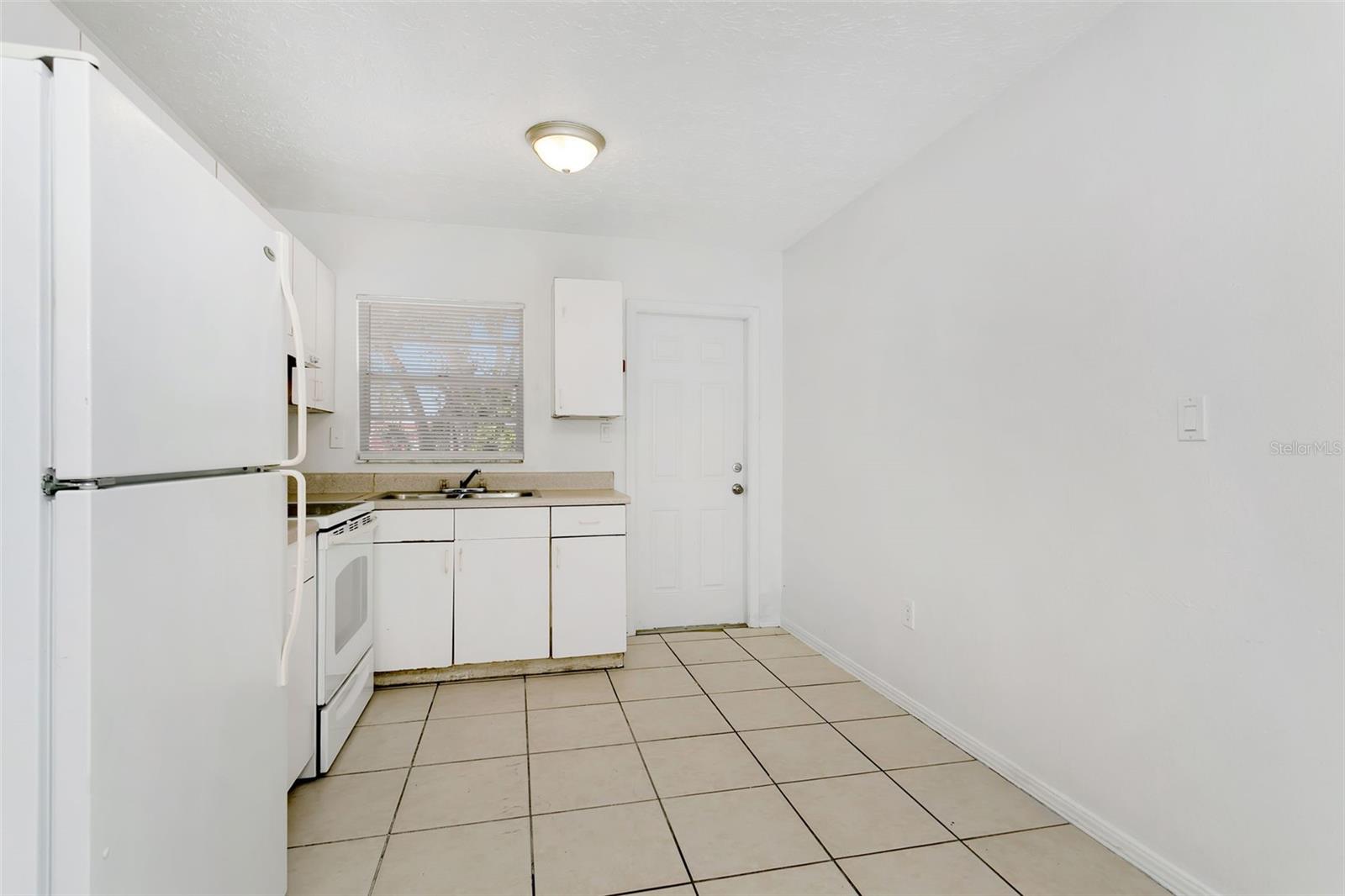 ORANGE ESTATES - Residential Income