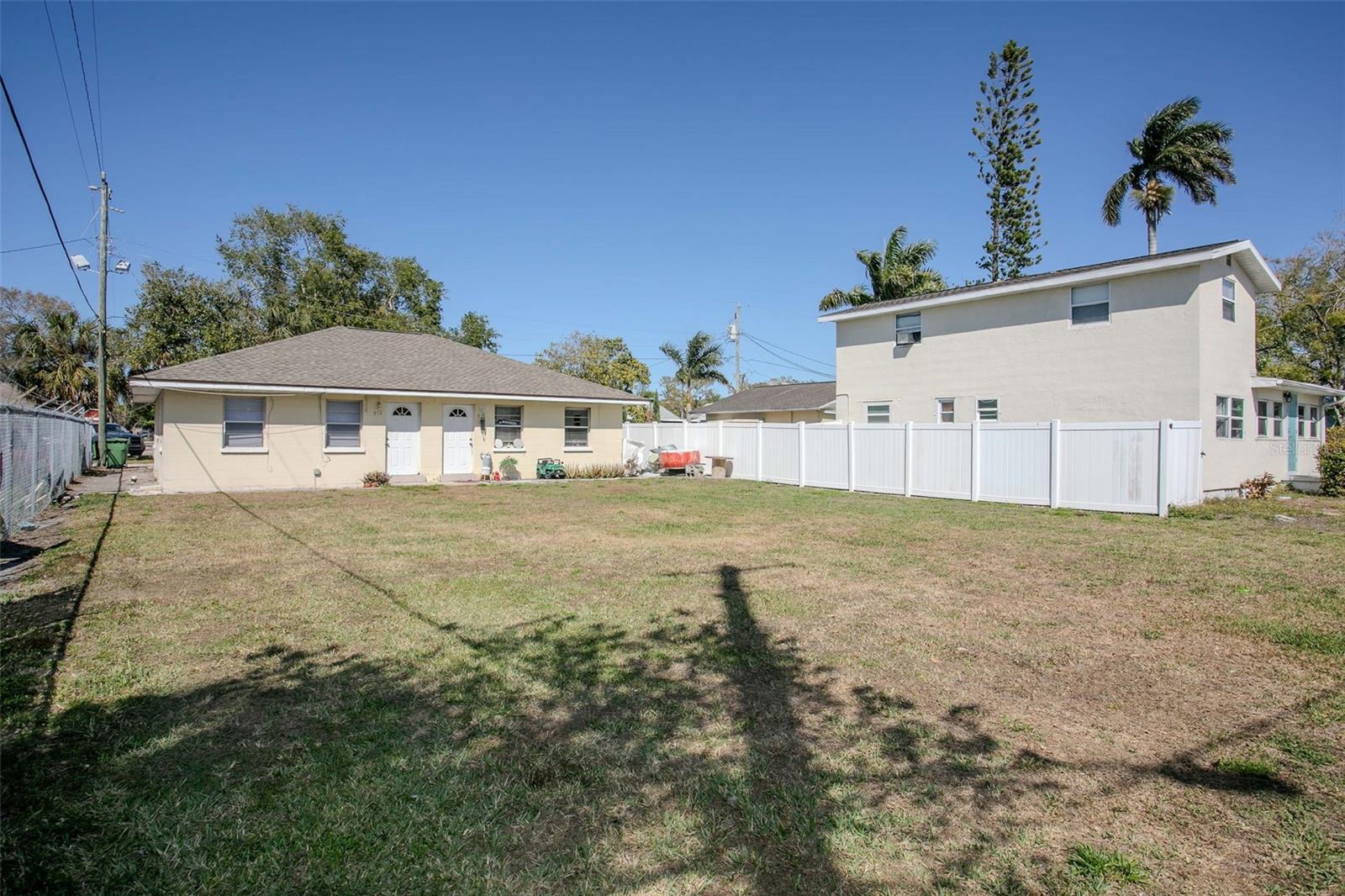 ORANGE ESTATES - Residential Income