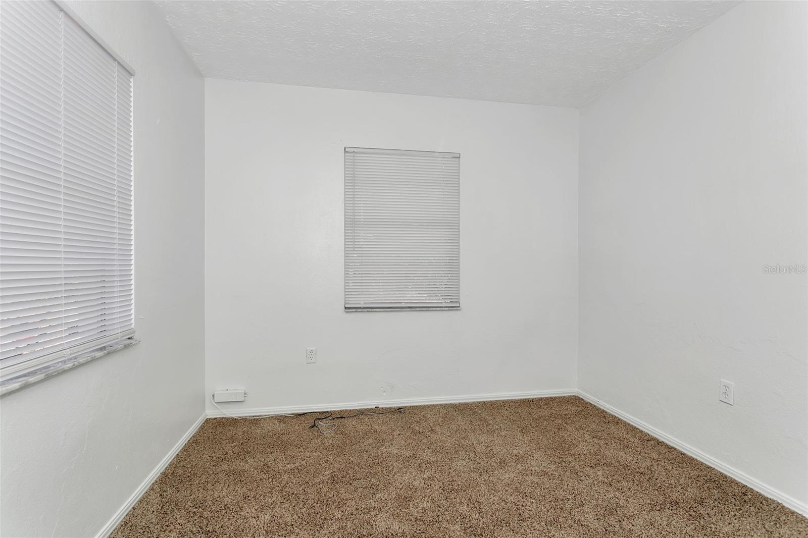 ORANGE ESTATES - Residential Income