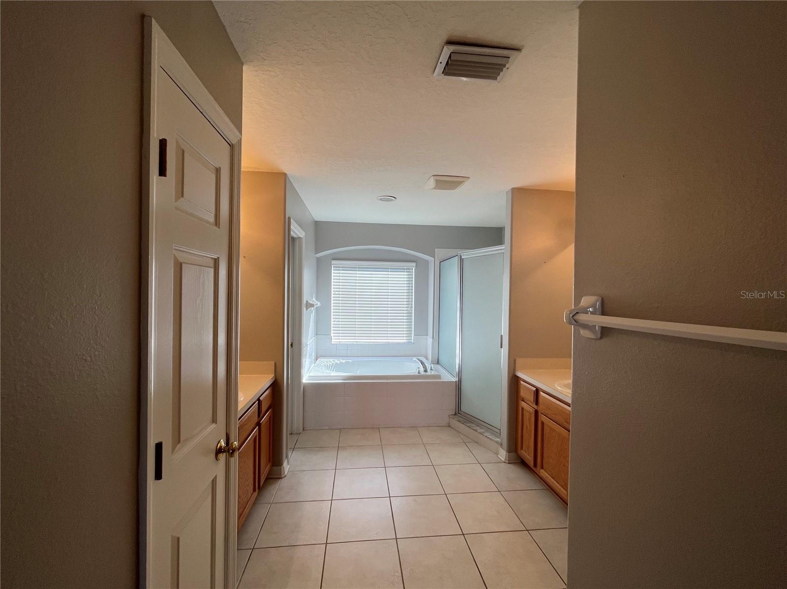 BALLANTRAE VILLAGE 2B - Residential Lease