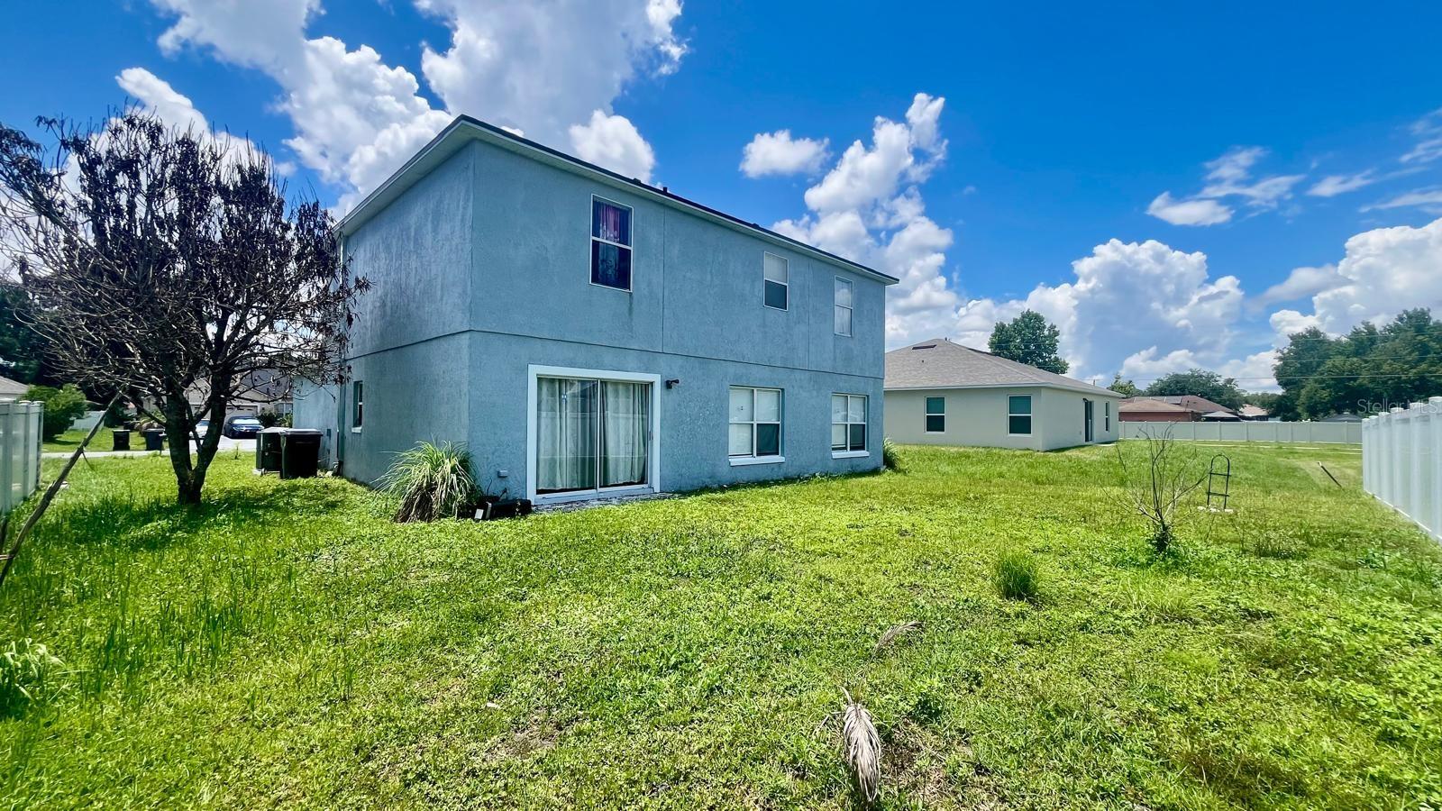 703 ROBIN COURT