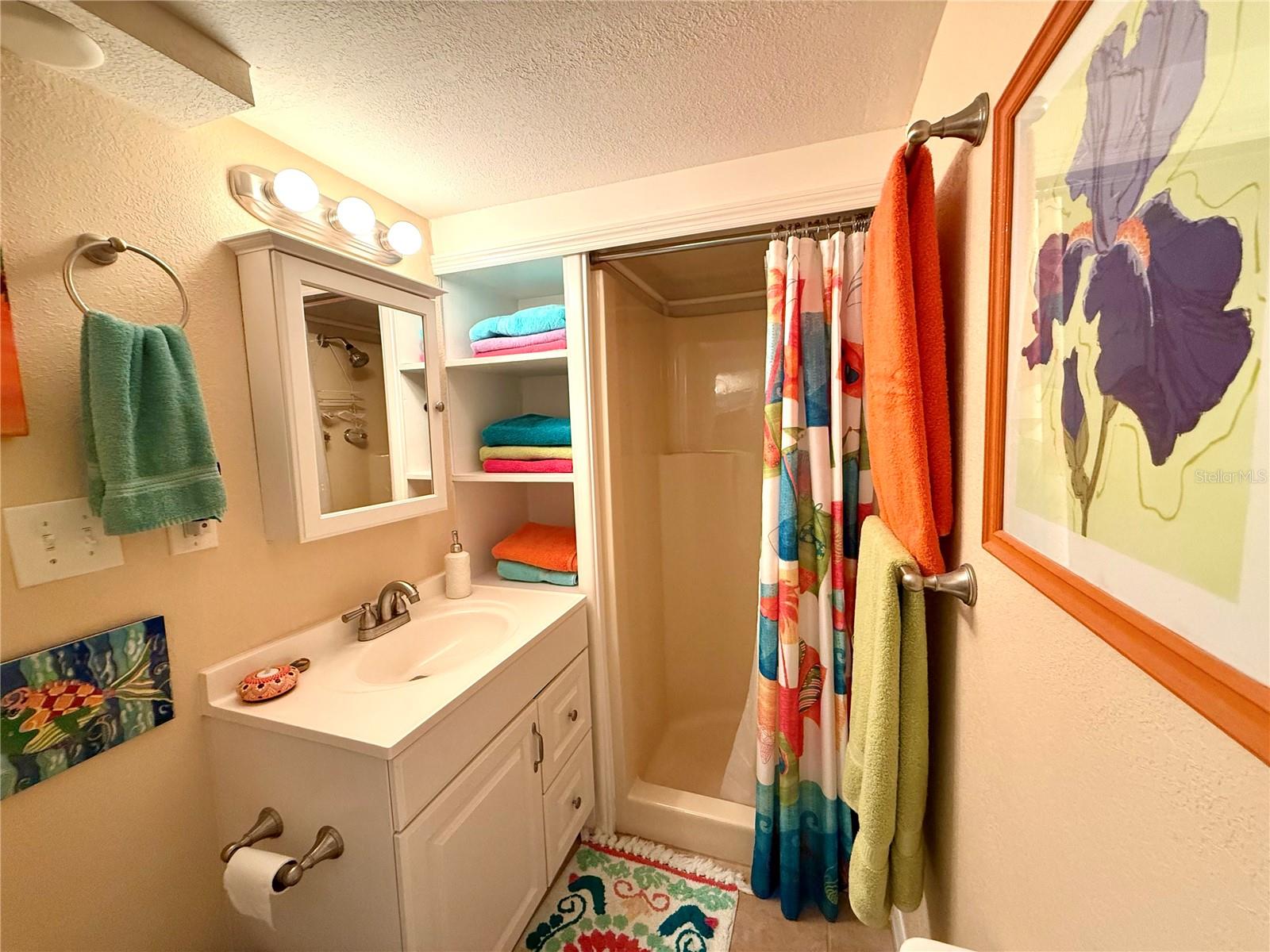 HOLIDAY TRAVEL PARK ENGLEWOOD - Residential