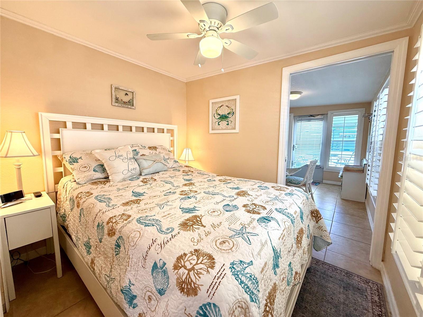 HOLIDAY TRAVEL PARK ENGLEWOOD - Residential