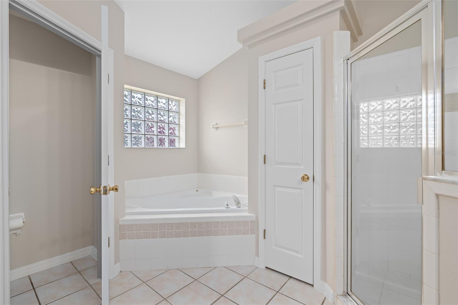 CLERMONT COLLEGE PARK PH 01B LT 78 PB 49 - Residential Lease