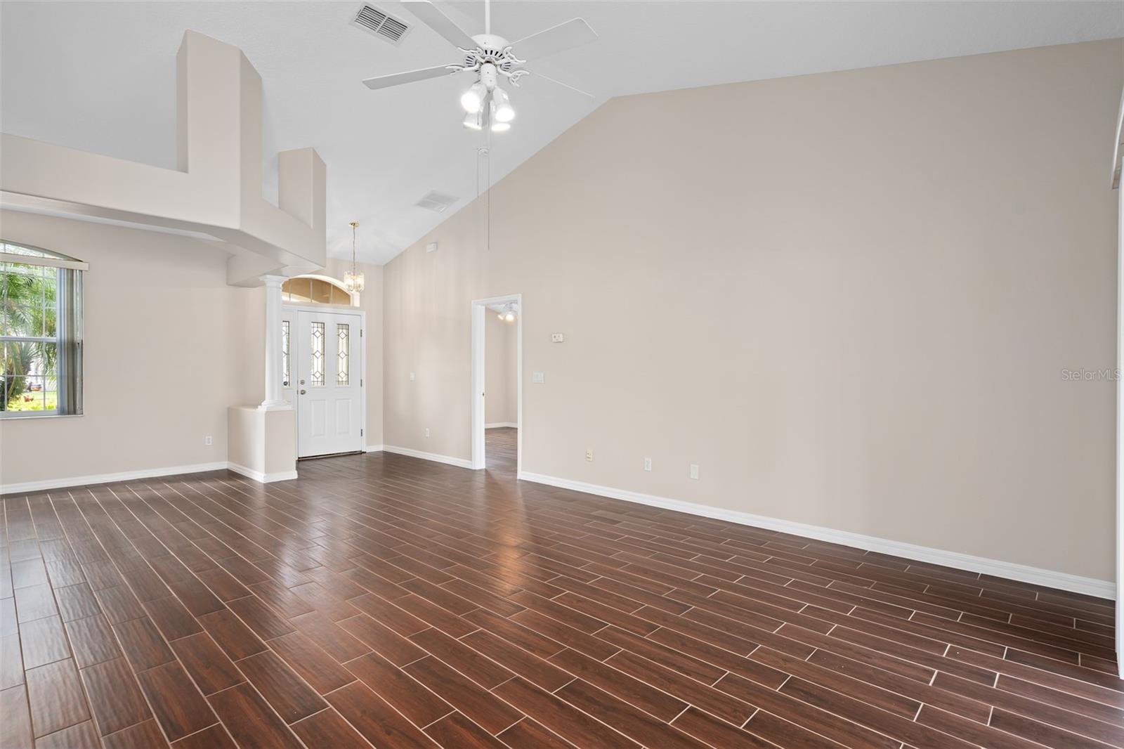 CLERMONT COLLEGE PARK PH 01B LT 78 PB 49 - Residential Lease