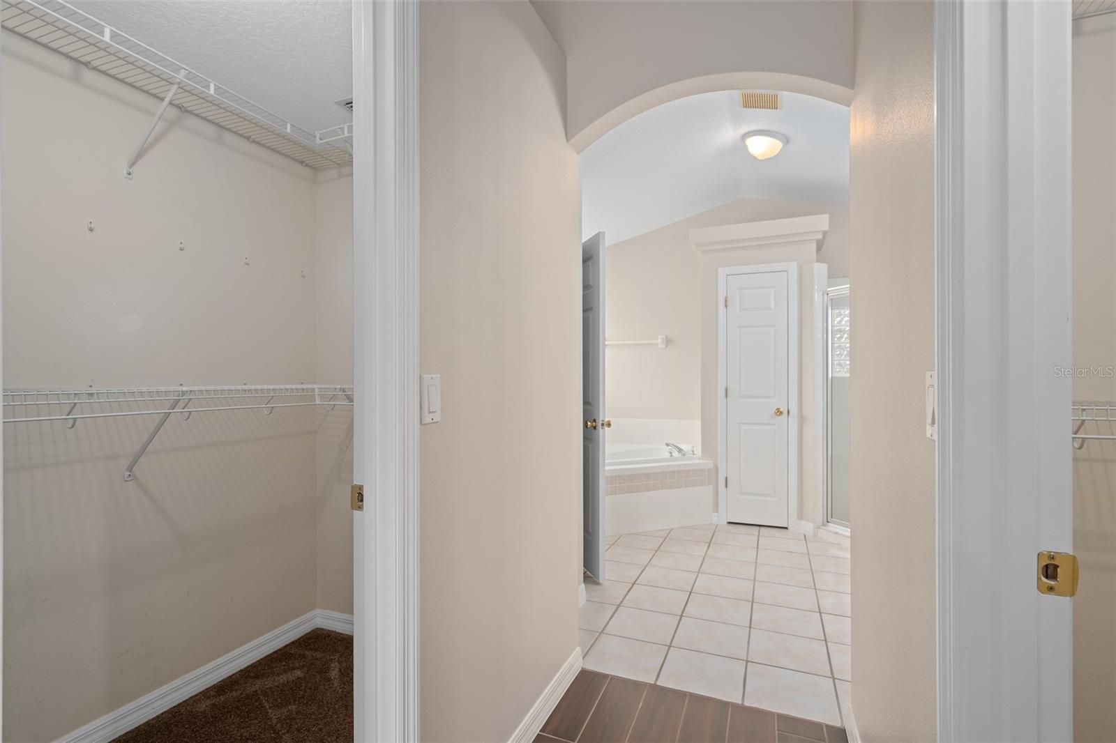 CLERMONT COLLEGE PARK PH 01B LT 78 PB 49 - Residential Lease