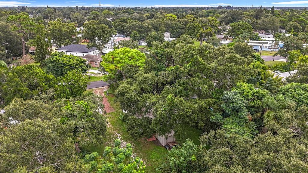 Photo of 4900 Harding Road N, St Petersburg, FL 33709 (MLS # TB8426908)