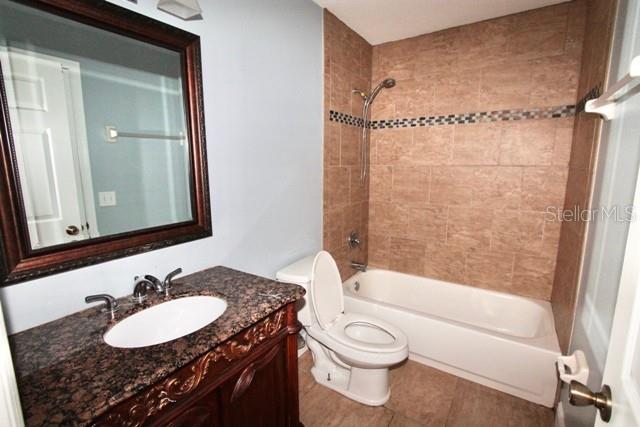 HIGHLANDS OF LAKE MARY - Residential Lease