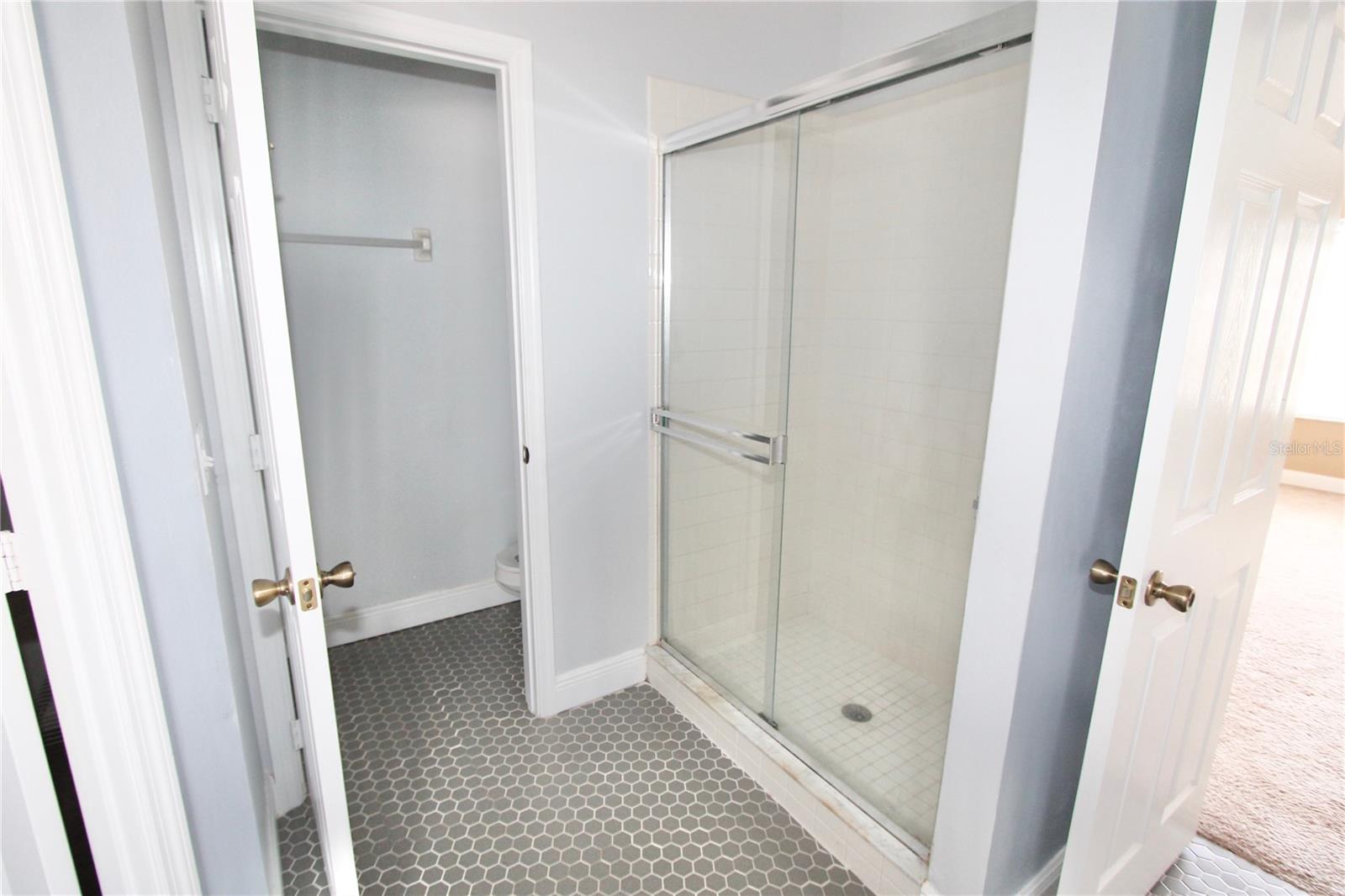 HIGHLANDS OF LAKE MARY - Residential Lease