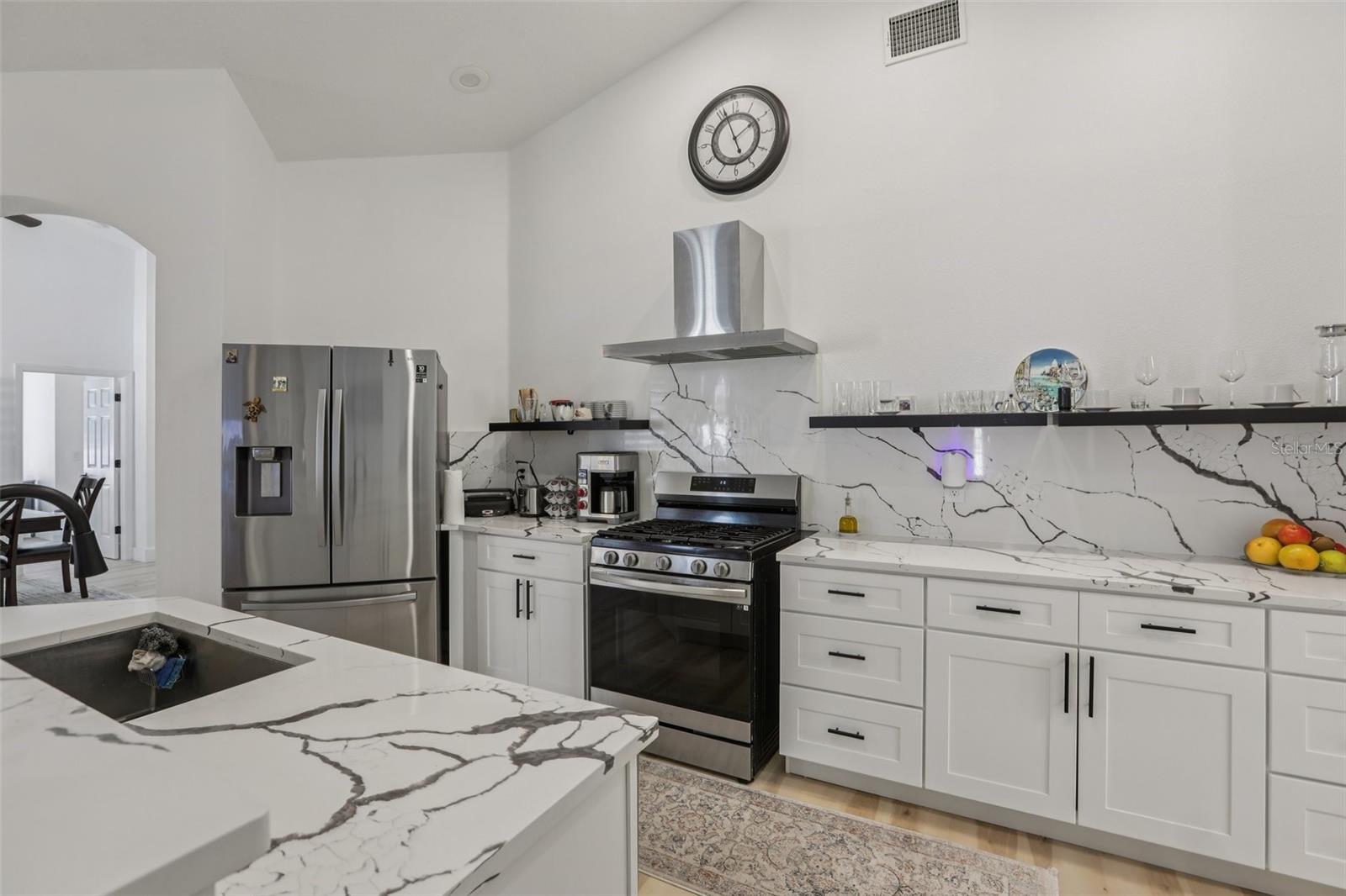 THOUSAND OAKS PH 06-9 - Residential