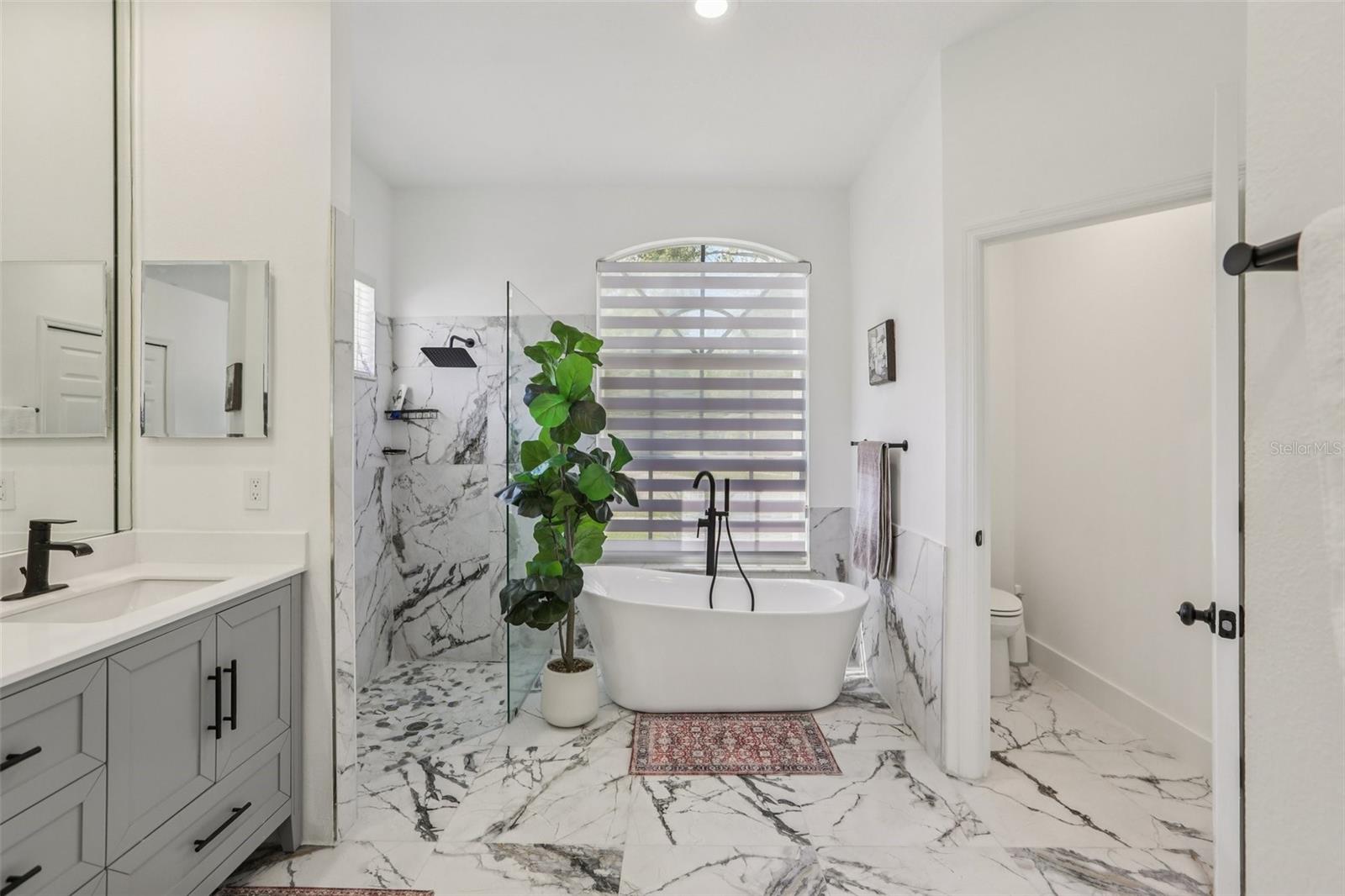 THOUSAND OAKS PH 06-9 - Residential