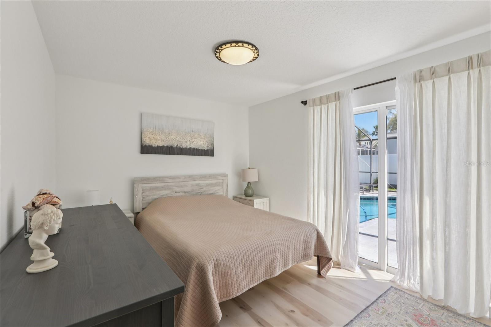 THOUSAND OAKS PH 06-9 - Residential