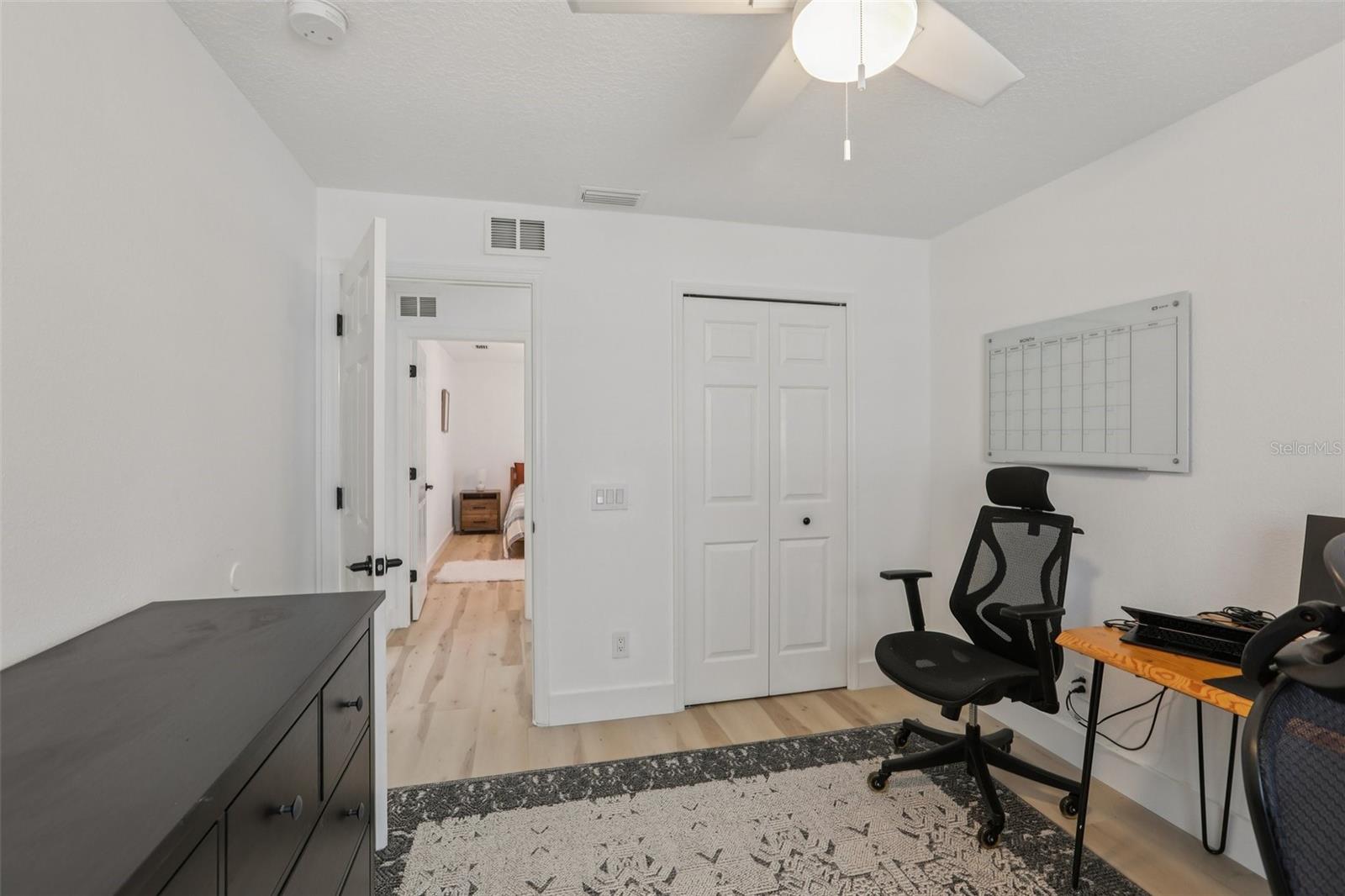 THOUSAND OAKS PH 06-9 - Residential