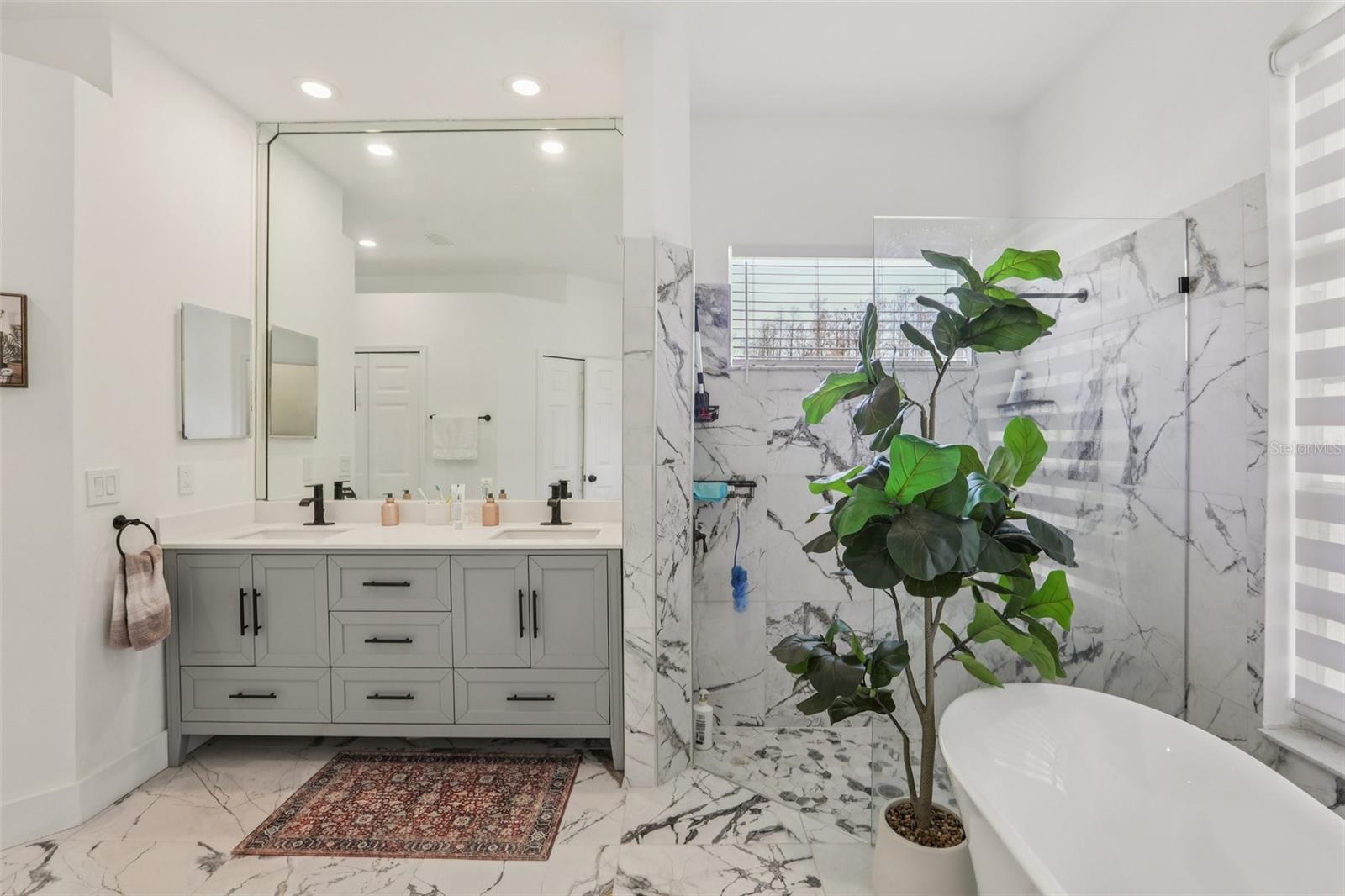 THOUSAND OAKS PH 06-9 - Residential